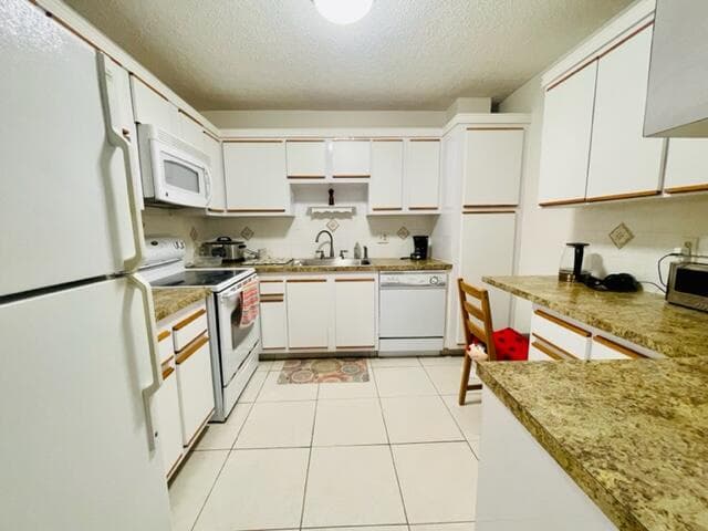 22755 SW 66th Avenue 103, Boca Raton, FL 33428 — photo 4 of 29