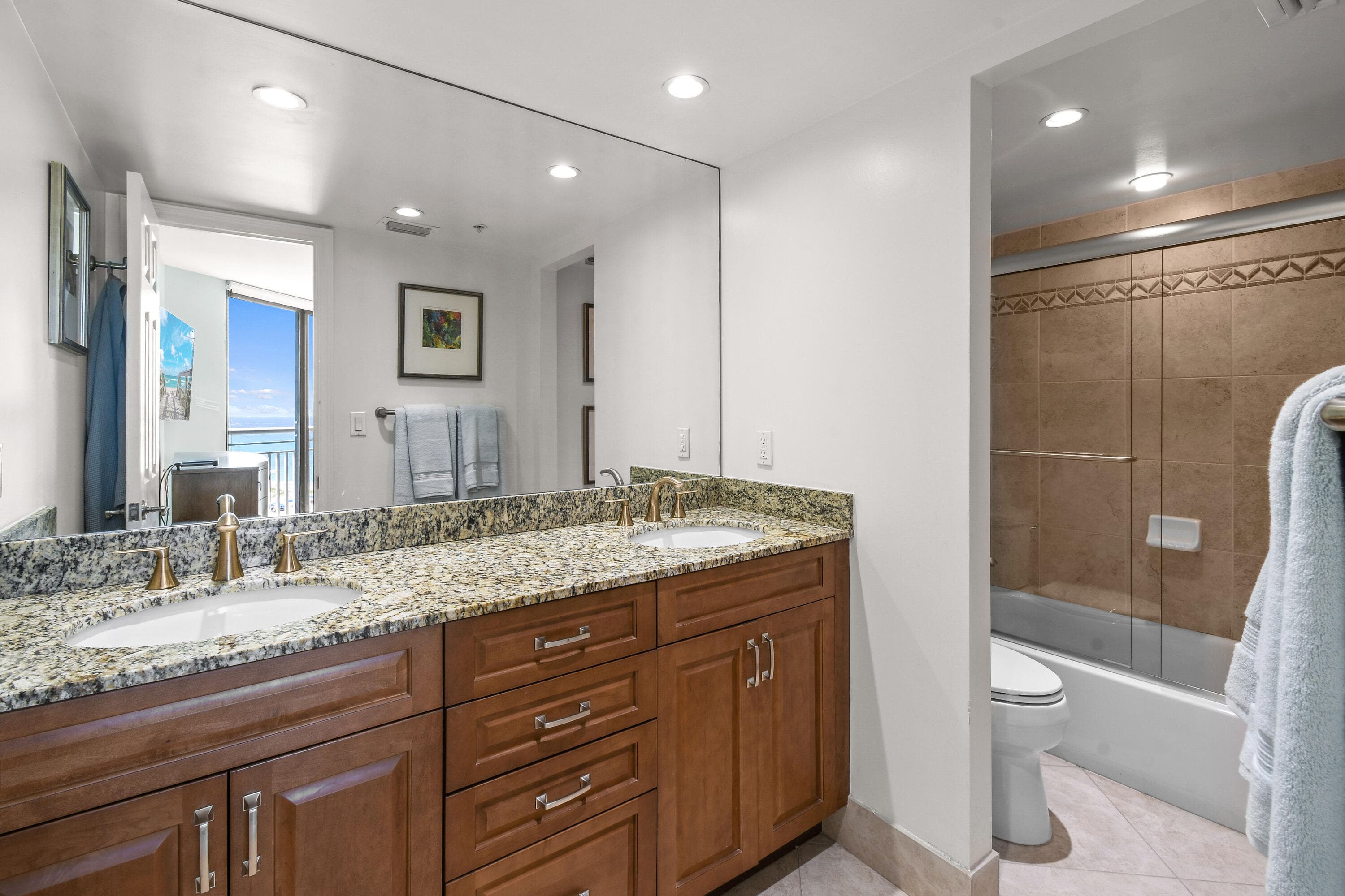 3000 N Ocean Drive 9h, Singer Island, FL 33404 — photo 23 of 69
