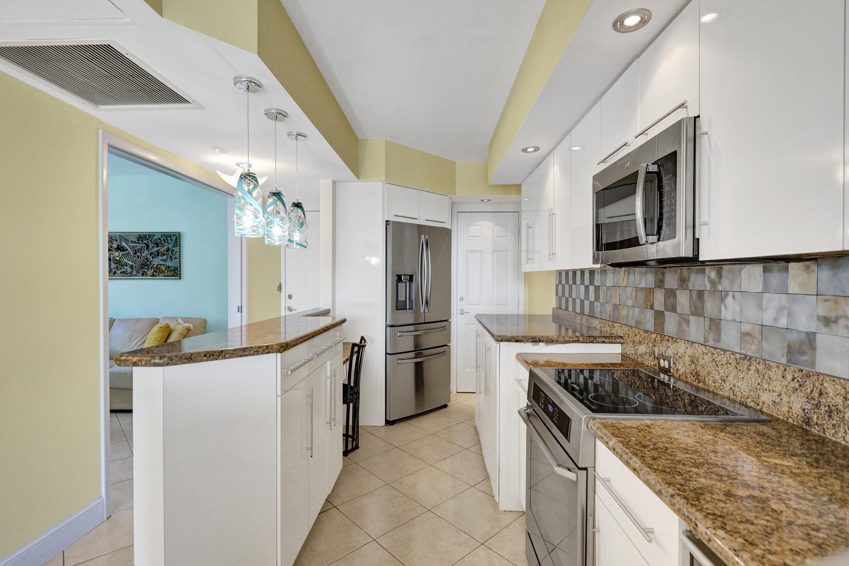 155 Isle Of Venice Drive 404, Fort Lauderdale, FL 33301 — photo 10 of 112