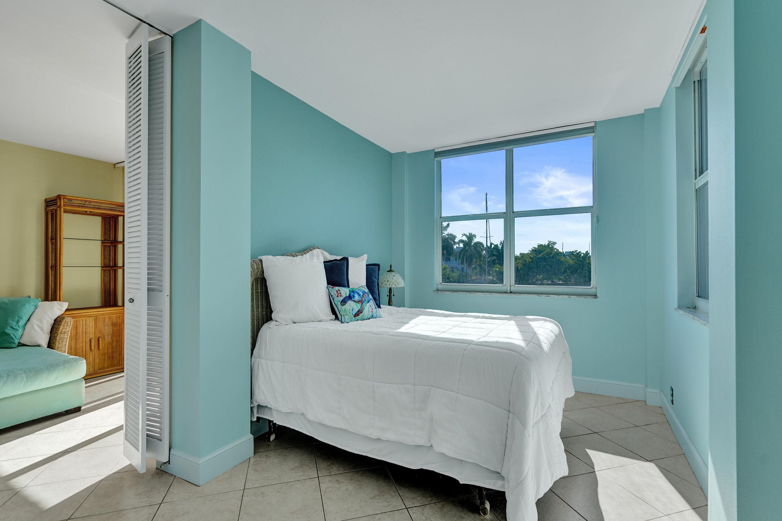 155 Isle Of Venice Drive 404, Fort Lauderdale, FL 33301 — photo 25 of 112