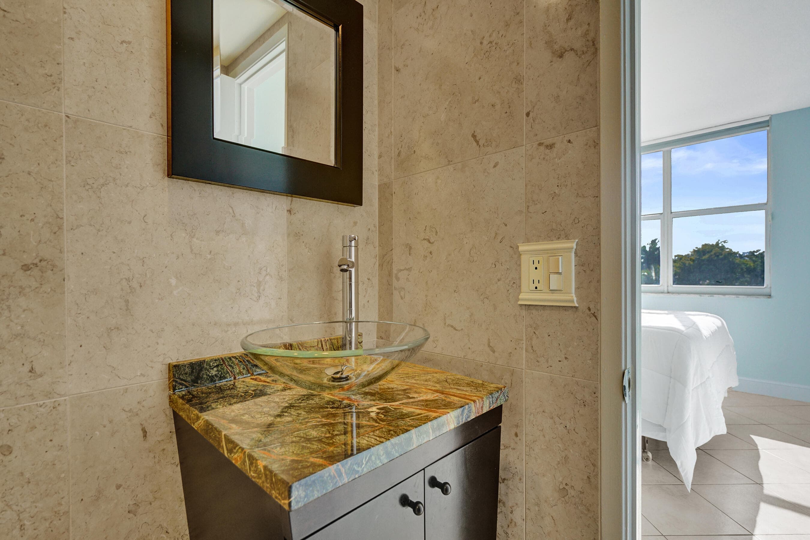 155 Isle Of Venice Drive 404, Fort Lauderdale, FL 33301 — photo 32 of 112