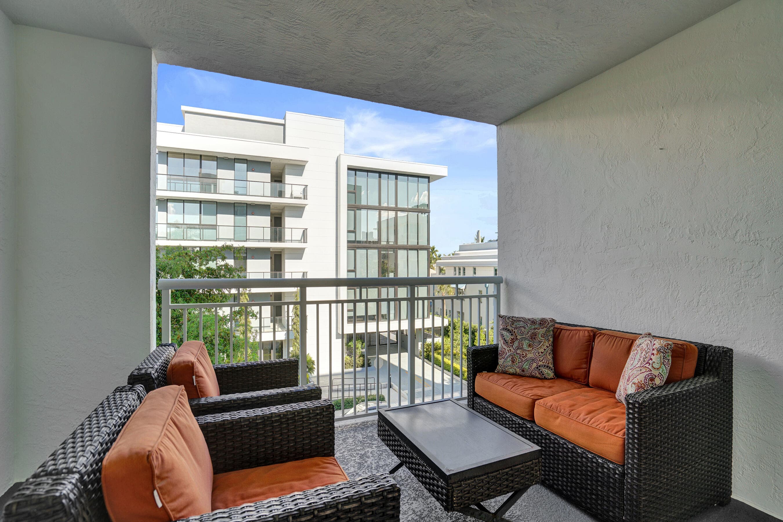 155 Isle Of Venice Drive 404, Fort Lauderdale, FL 33301 — photo 49 of 112