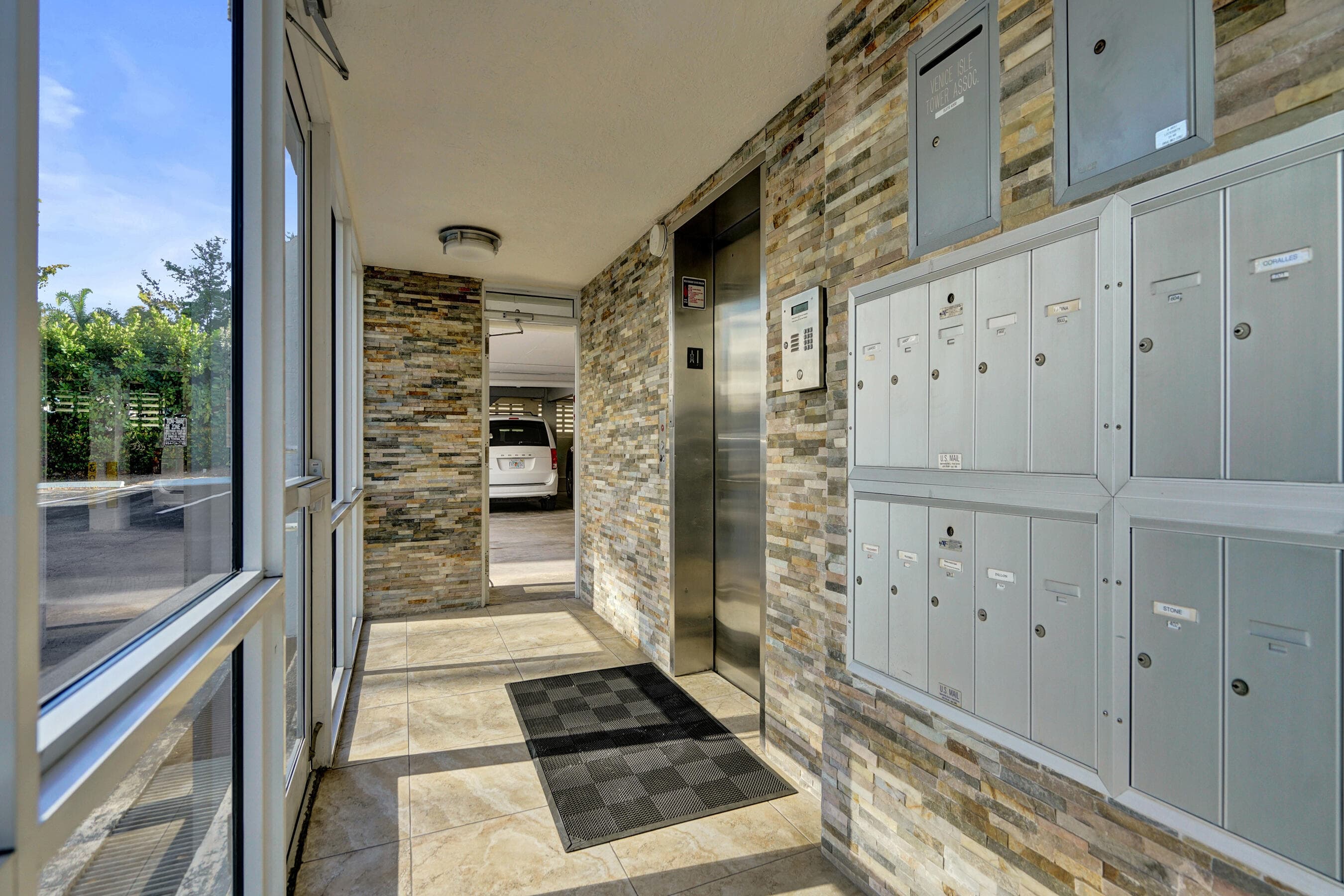 155 Isle Of Venice Drive 404, Fort Lauderdale, FL 33301 — photo 91 of 112