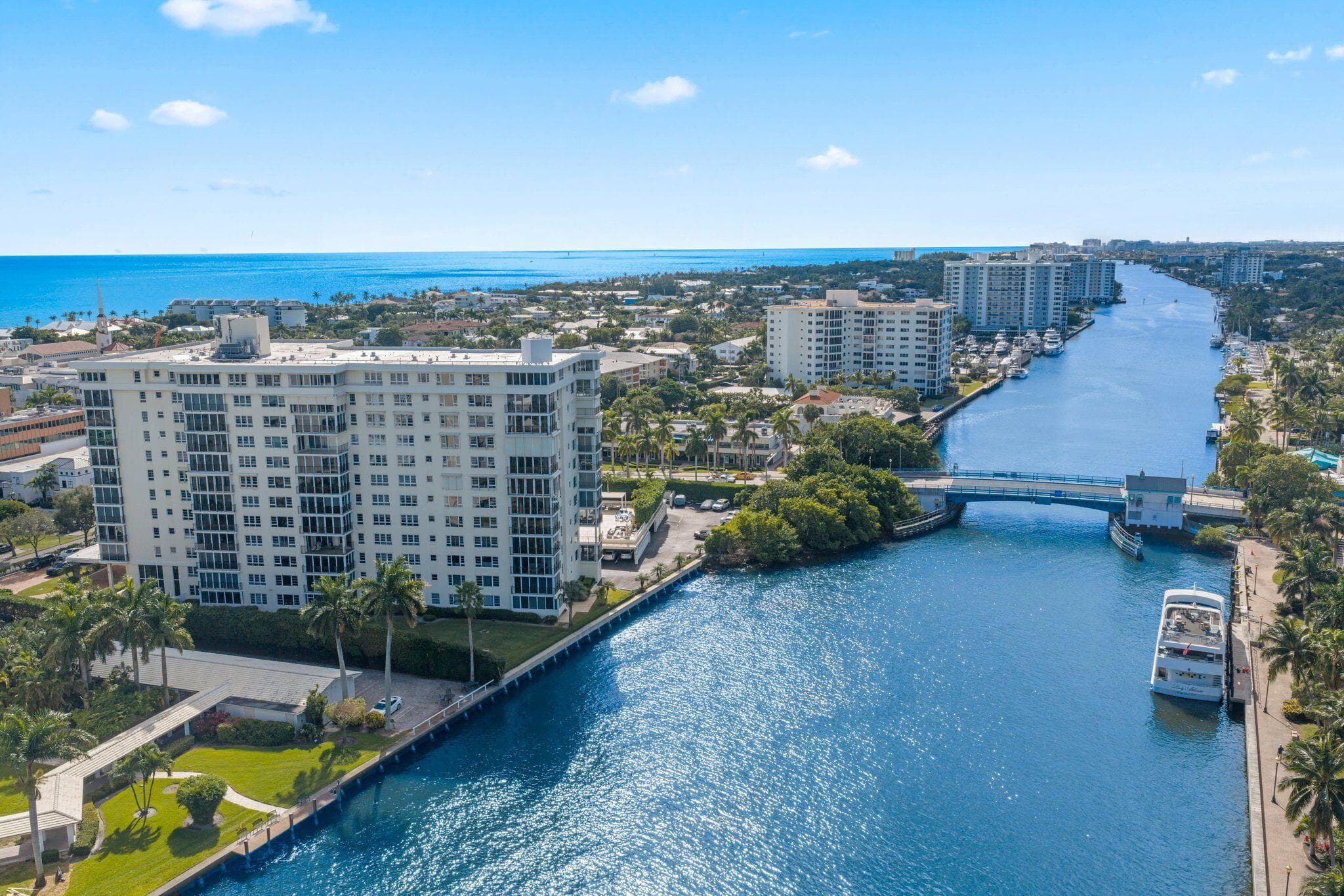50 East Road 12a, Delray Beach, FL 33483 — photo 3 of 52