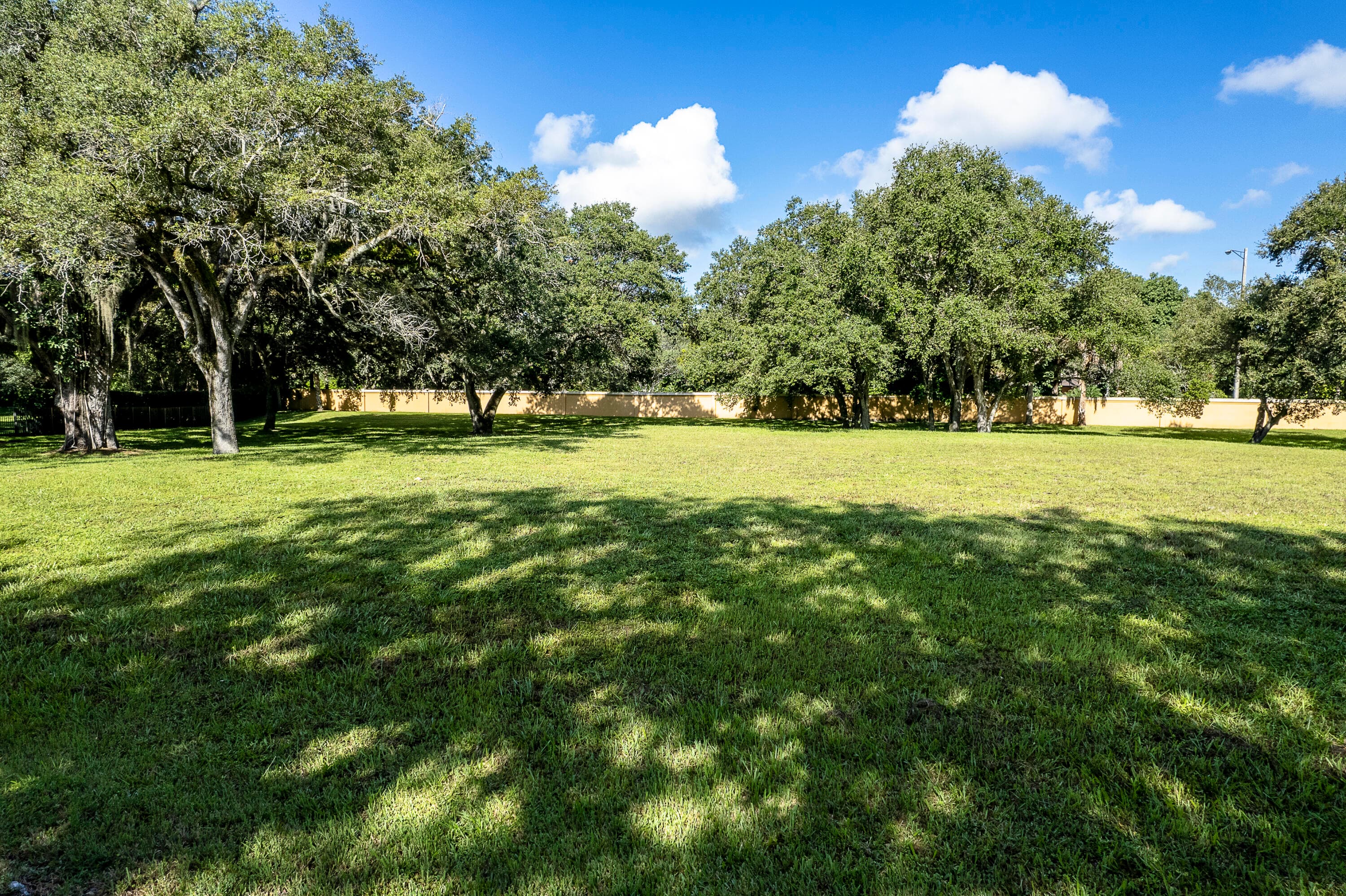 9900 Winding Rdg Lane, Davie, FL 33324 — photo 5 of 7