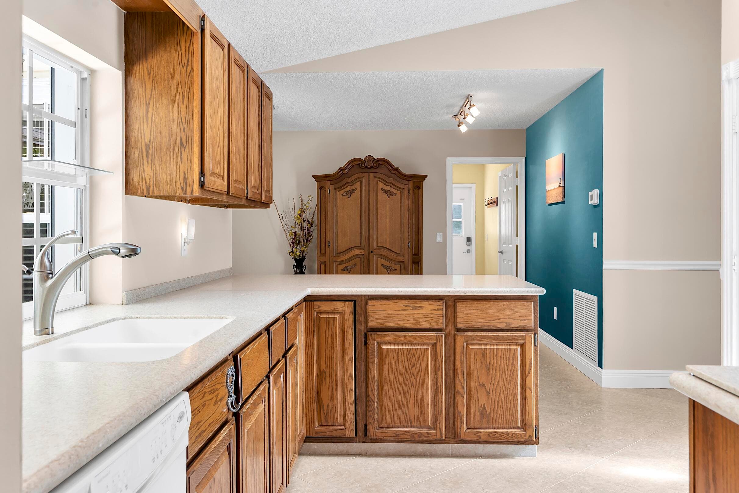 355 86th Terrace S, West Palm Beach, FL 33411 — photo 15 of 50