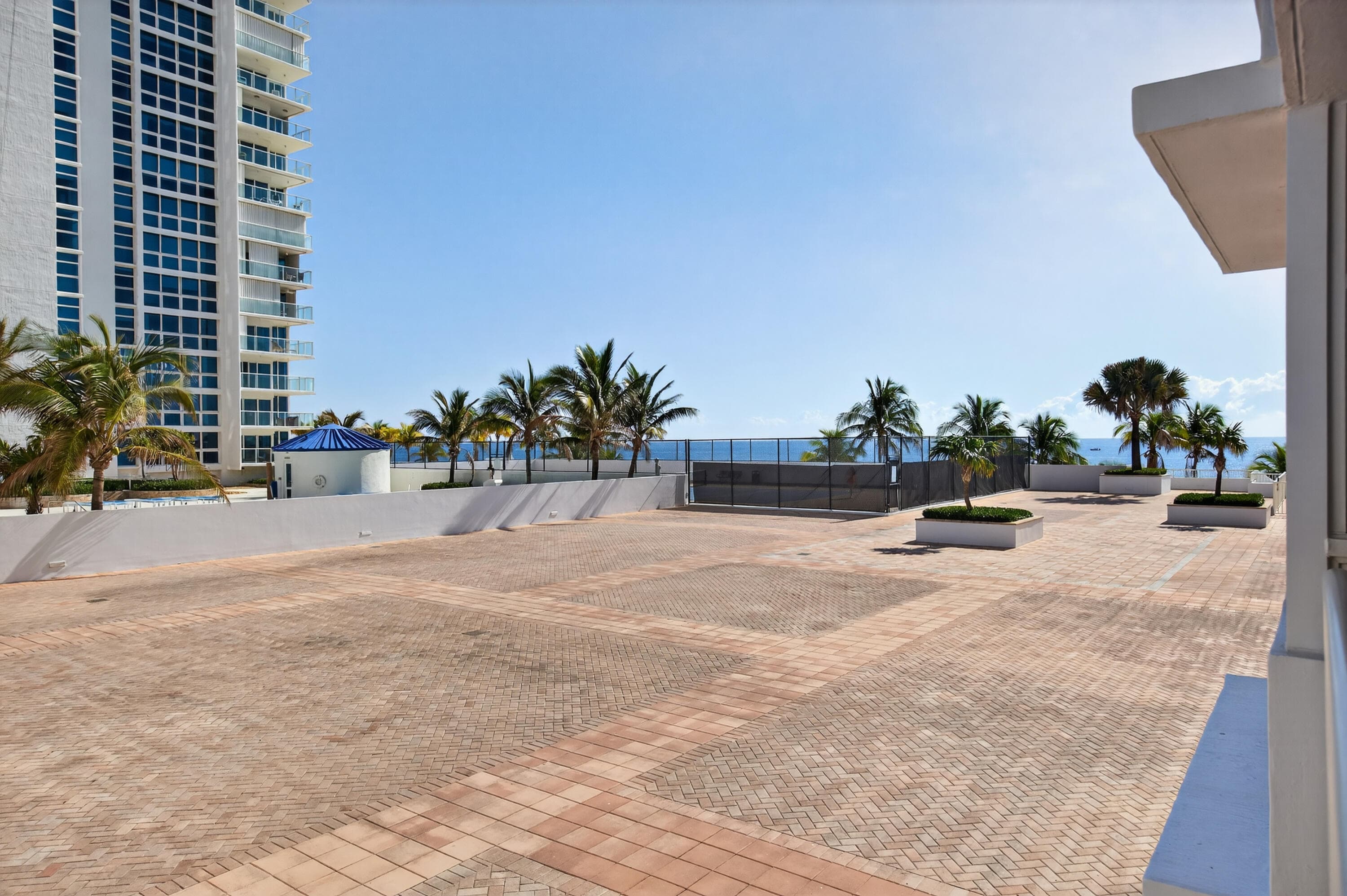 1370 S Ocean Boulevard 306, Pompano Beach, FL 33062 — photo 11 of 34