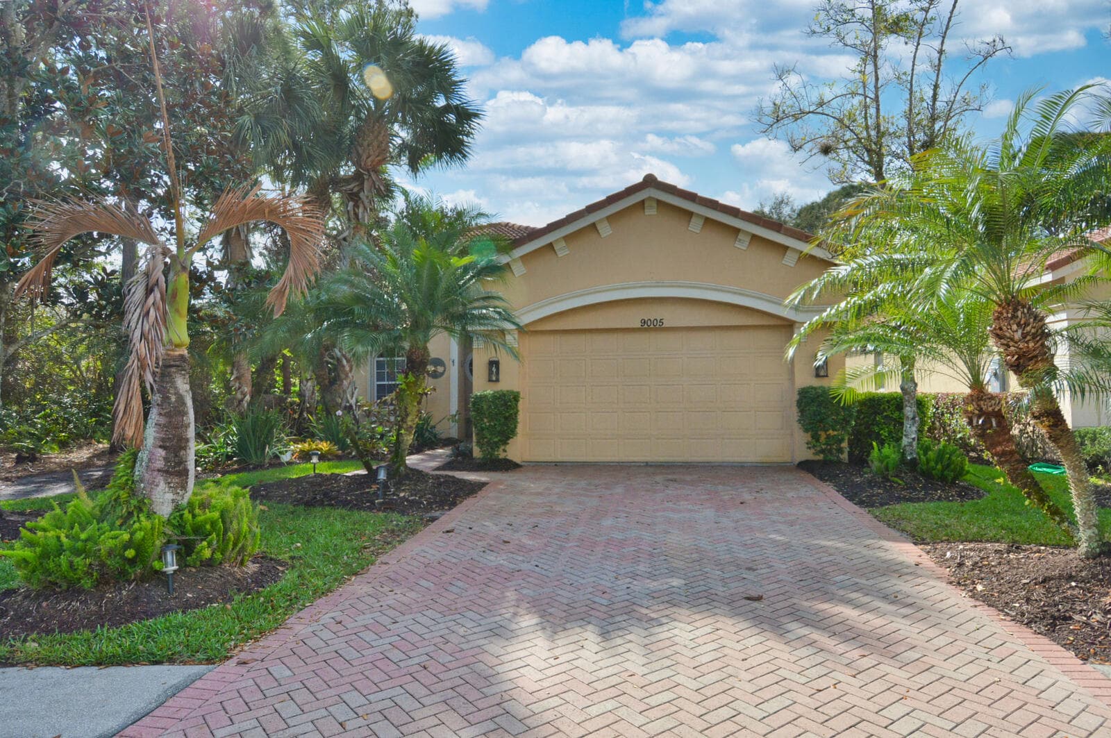 9005 Pumpkin Ridge, Port St. Lucie, FL 34986 — photo 3 of 32