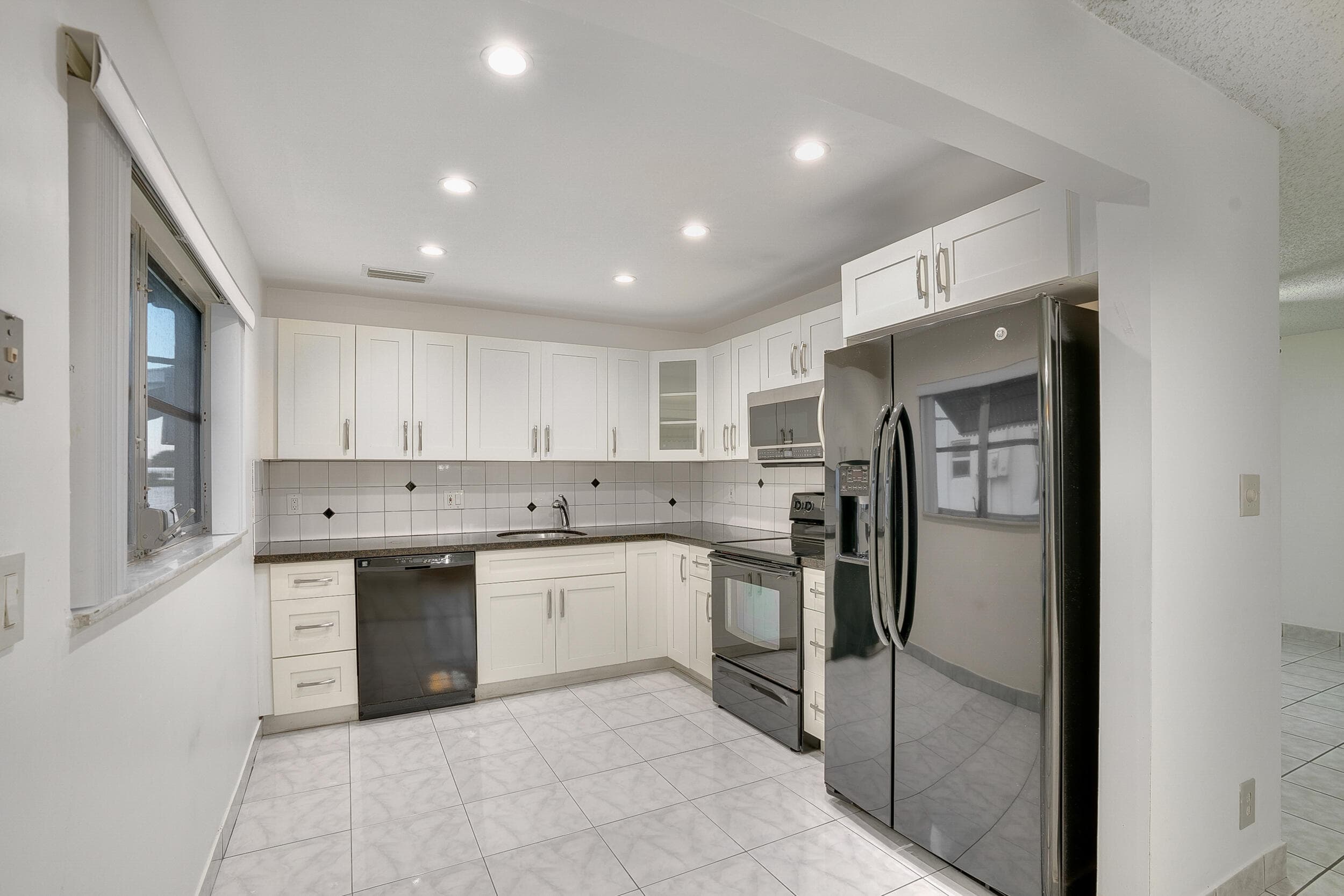 8547 NW 12th Street #a182, Plantation, FL 33322 — photo 12 of 36
