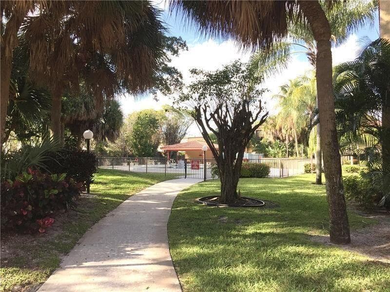 793 SE 1st Way 73, Deerfield Beach, FL 33441 — photo 34 of 40
