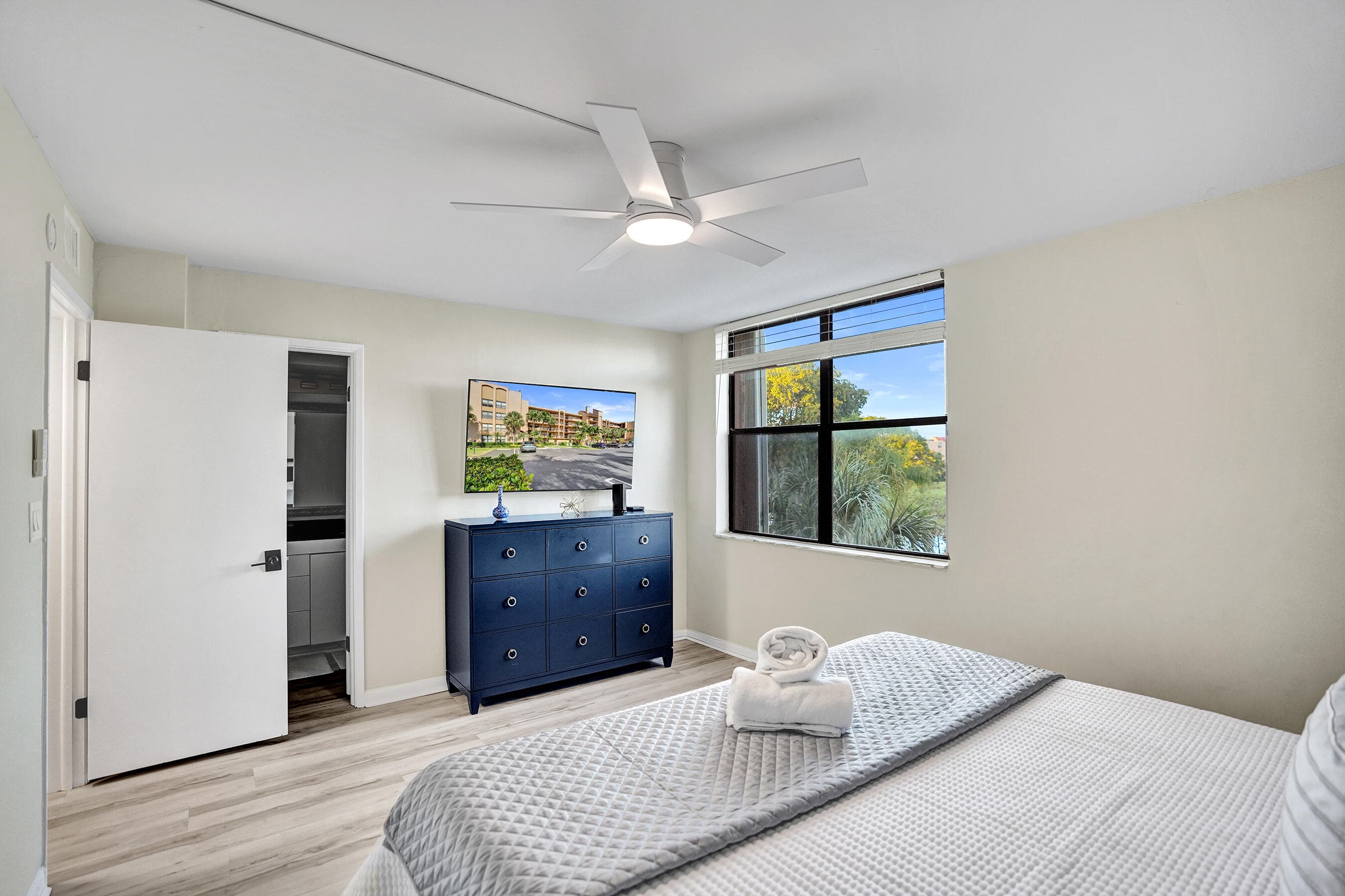 2455 Lindell Boulevard 3305, Delray Beach, FL 33444 — photo 31 of 53