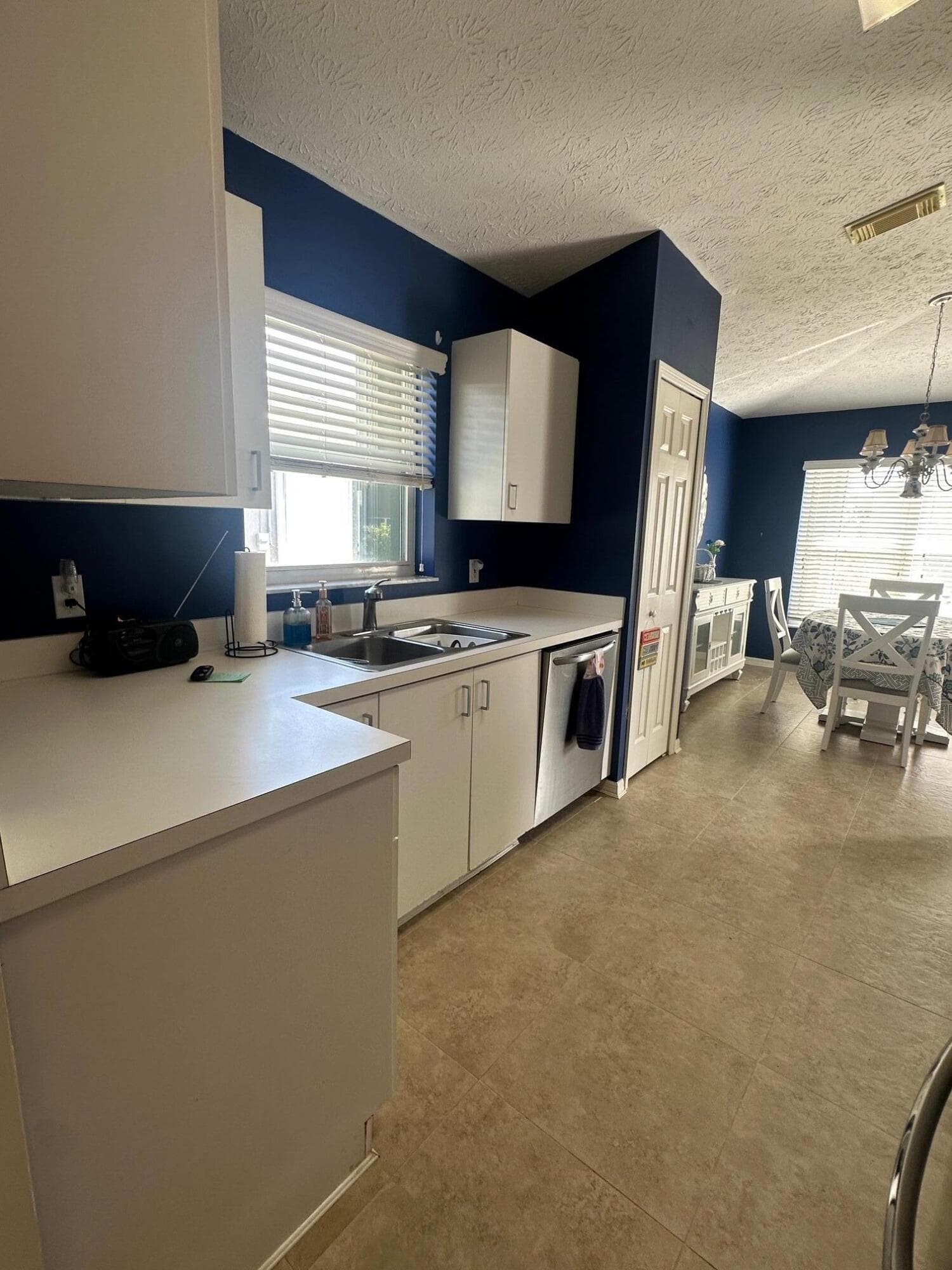 6621 Picante Circle, Fort Pierce, FL 34951 — photo 5 of 28