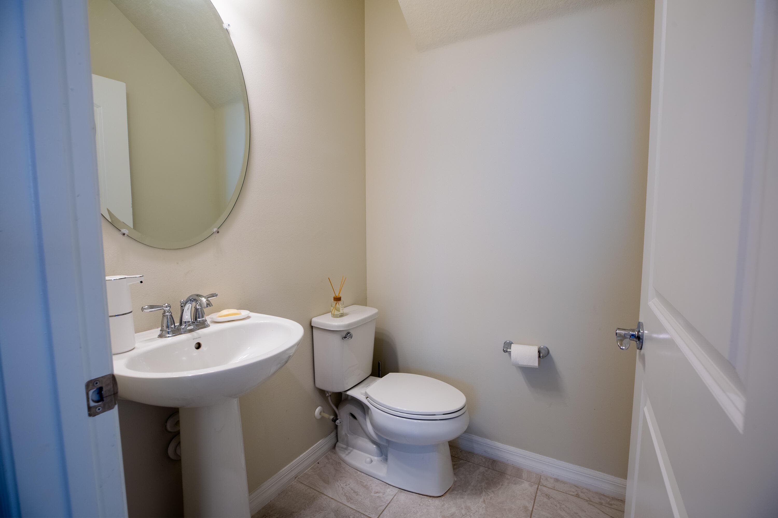 4601 E Pinehurst Trl Trail E, Oakland Park, FL 33309 — photo 15 of 38