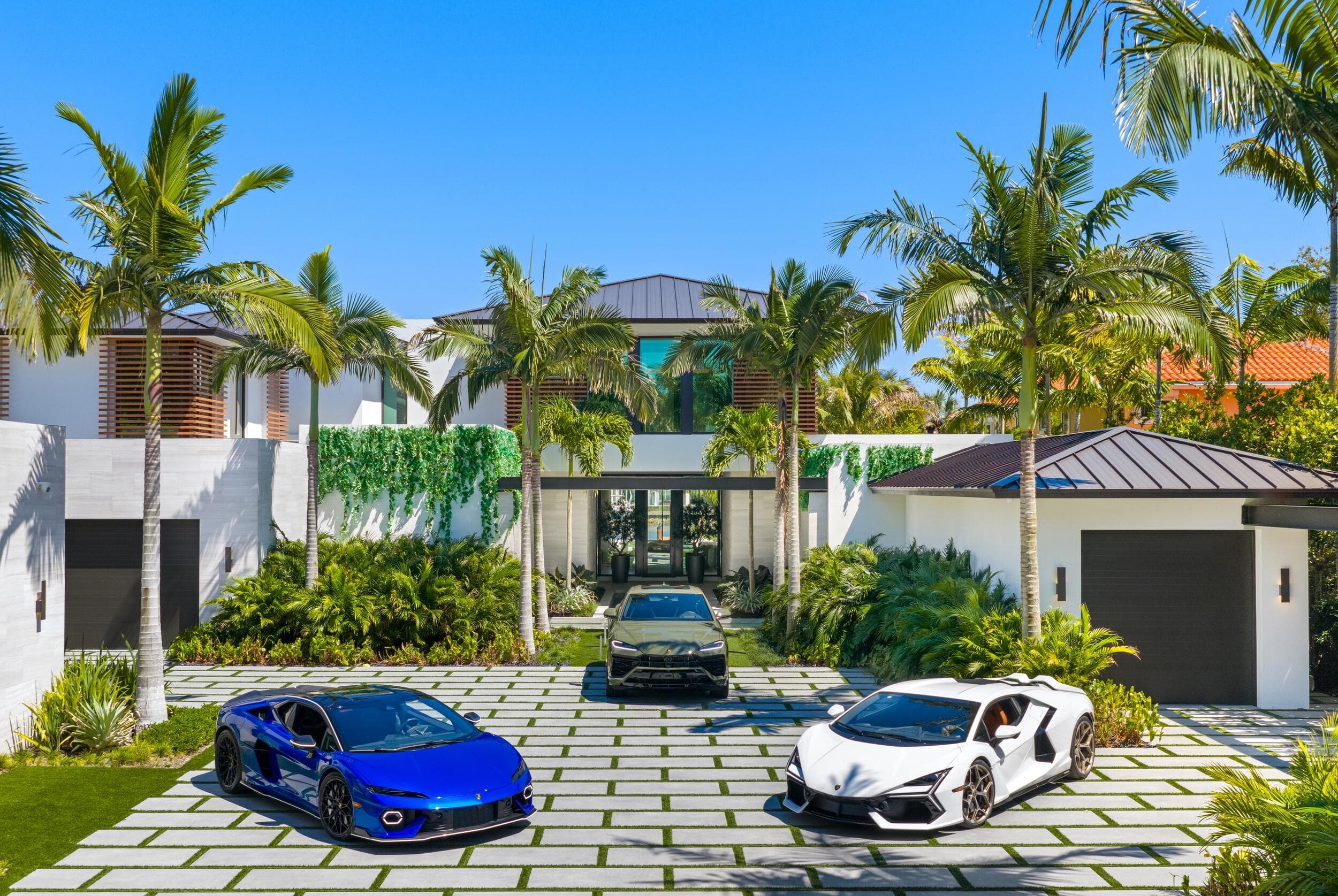 2415 Casas De Marbella Drive, Palm Beach Gardens, FL 33410 — photo 17 of 104