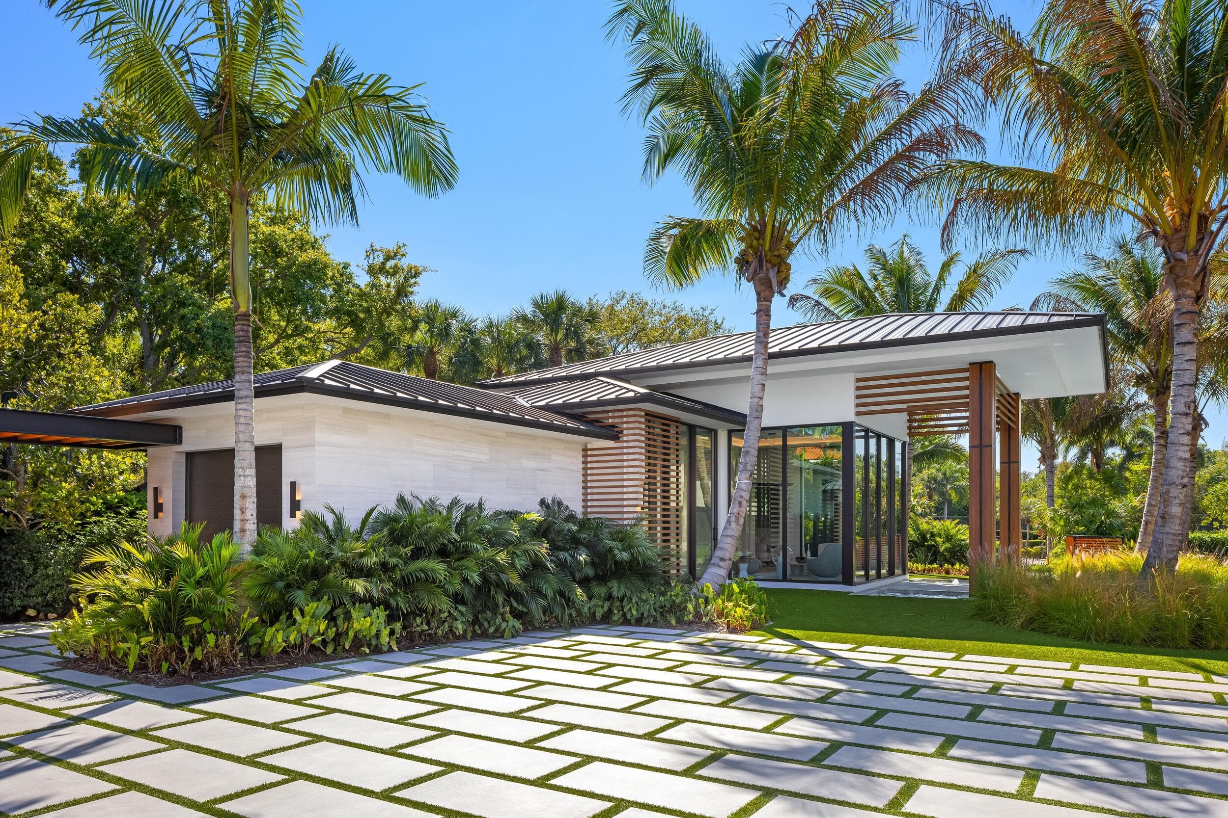 2415 Casas De Marbella Drive, Palm Beach Gardens, FL 33410 — photo 94 of 104