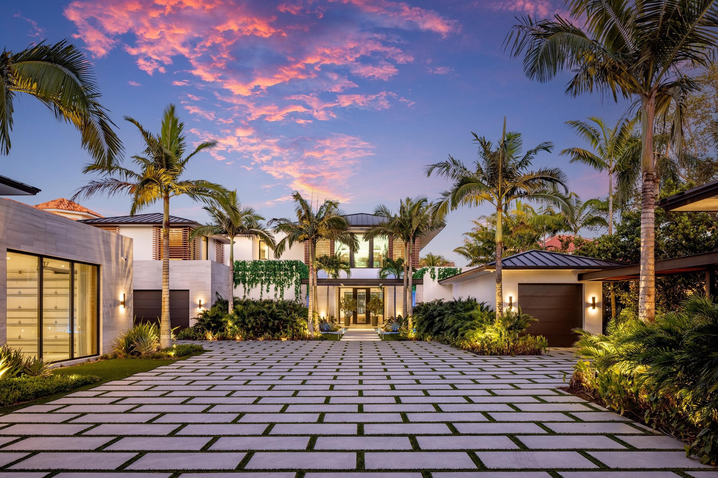 2415 Casas De Marbella Drive, Palm Beach Gardens, FL 33410 — photo 10 of 104