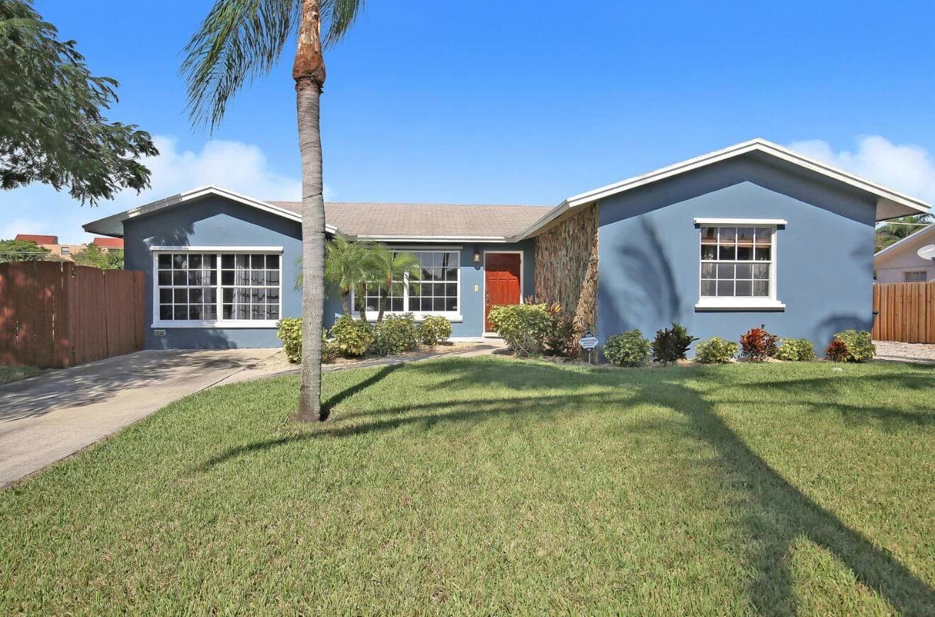 803 Mallard Drive, Delray Beach, FL 33444 — photo 1 of 3
