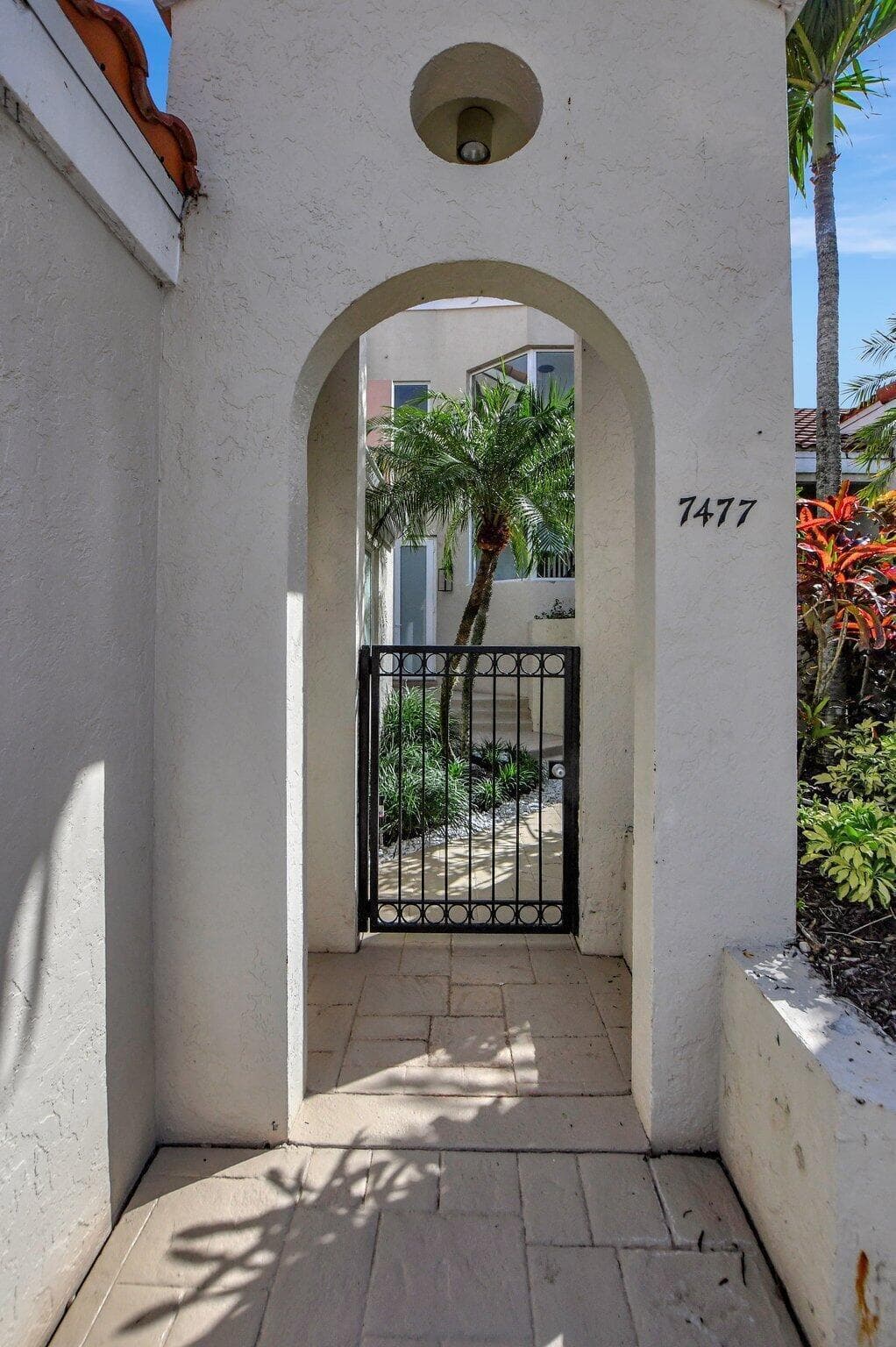 7477 Campo Florido, Boca Raton, FL 33433 — photo 3 of 72
