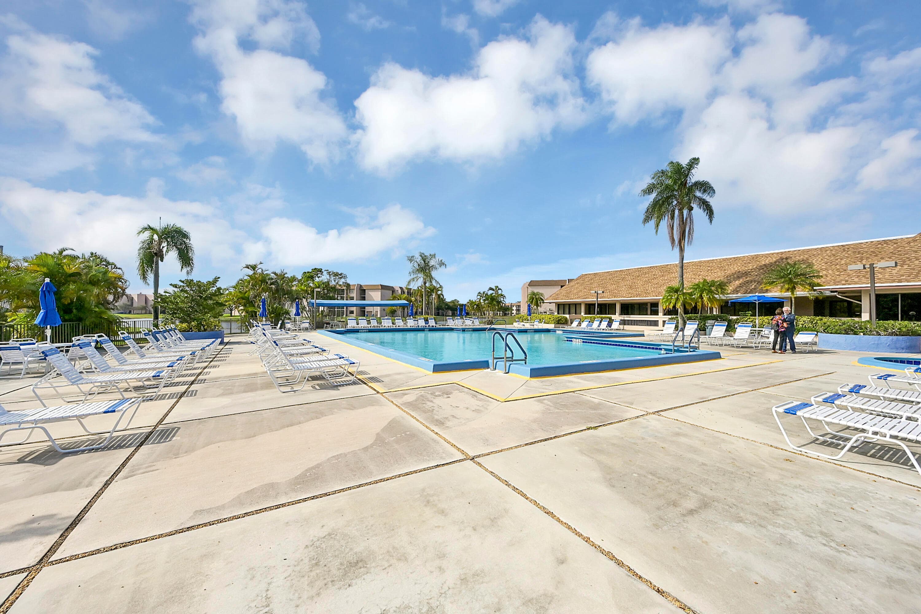 10434 Sunrise Lakes Boulevard 206, Sunrise, FL 33322 — photo 13 of 36