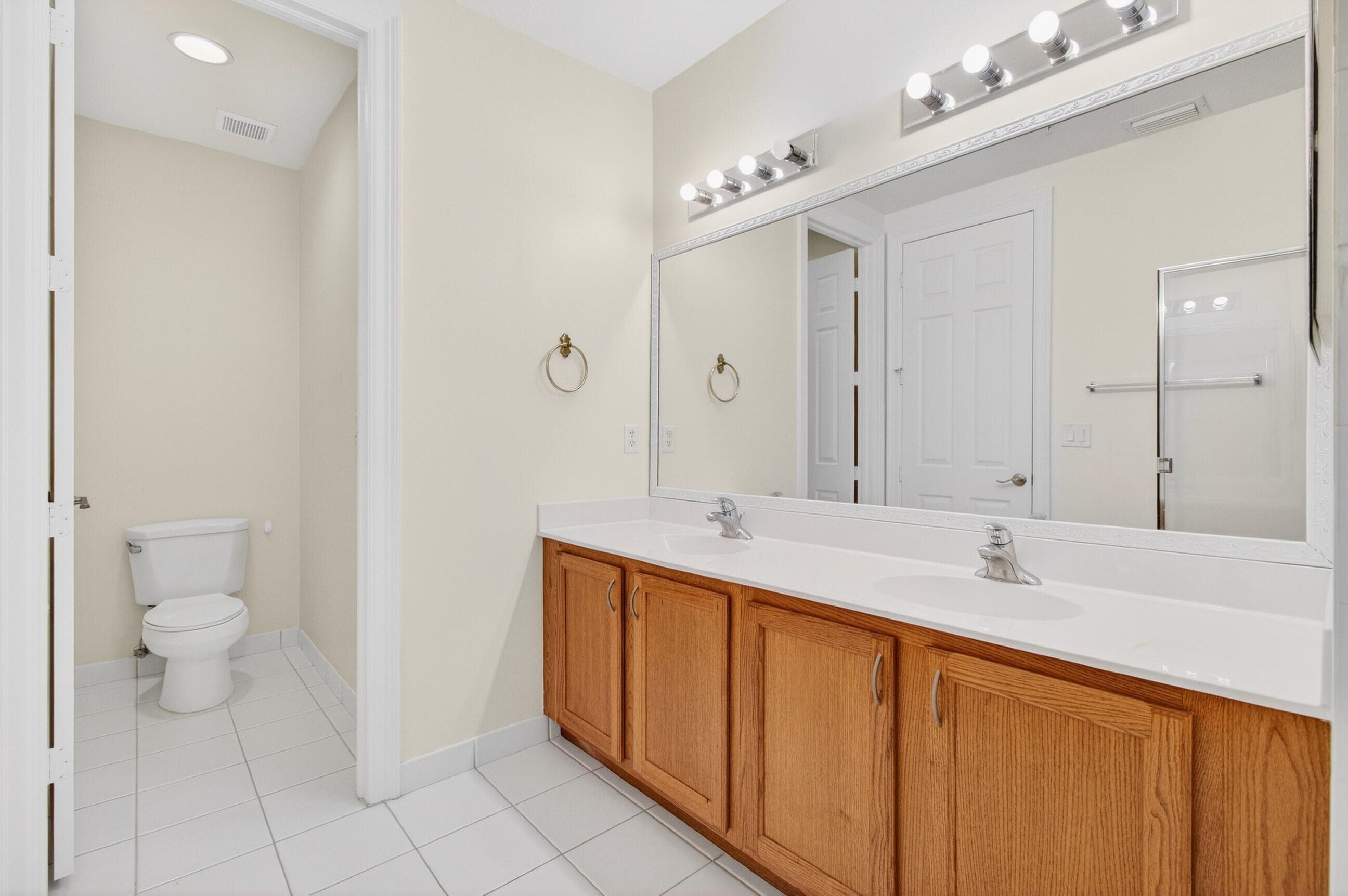 770 Millbrae Court 3, West Palm Beach, FL 33401 — photo 24 of 72