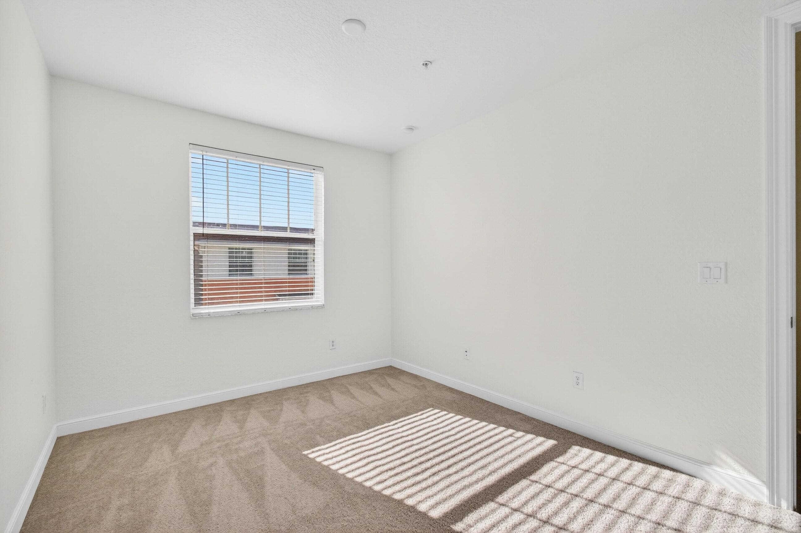 770 Millbrae Court 3, West Palm Beach, FL 33401 — photo 40 of 72