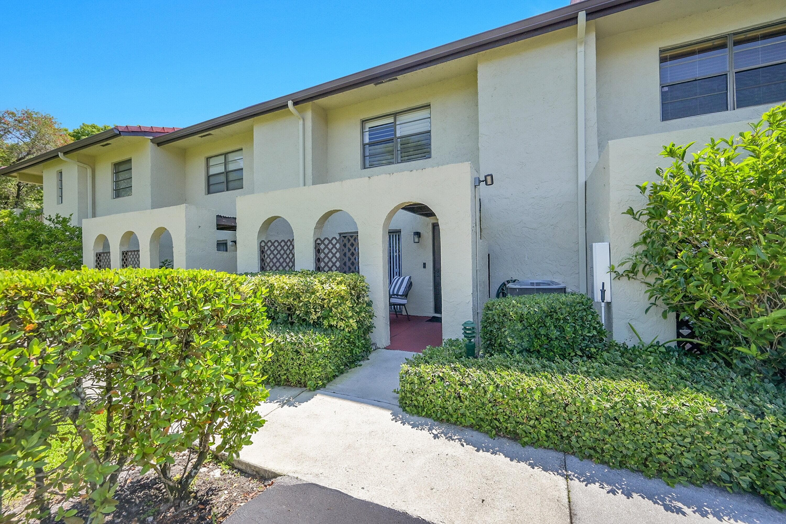 21207 Lago Circle, Boca Raton, FL 33433 — photo 1 of 68