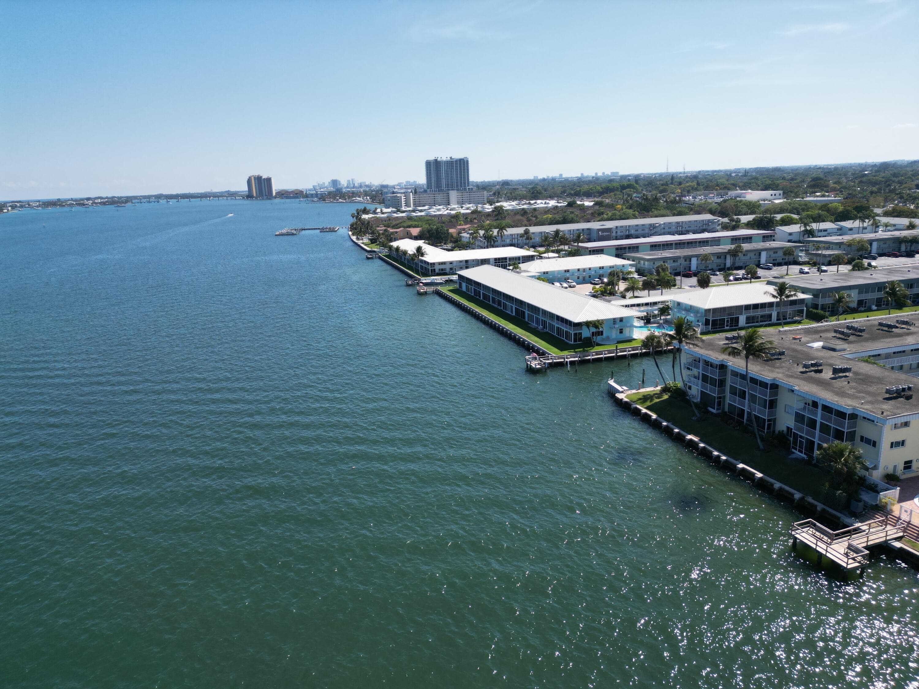 101 Doolen Court 305, North Palm Beach, FL 33408 — photo 12 of 18