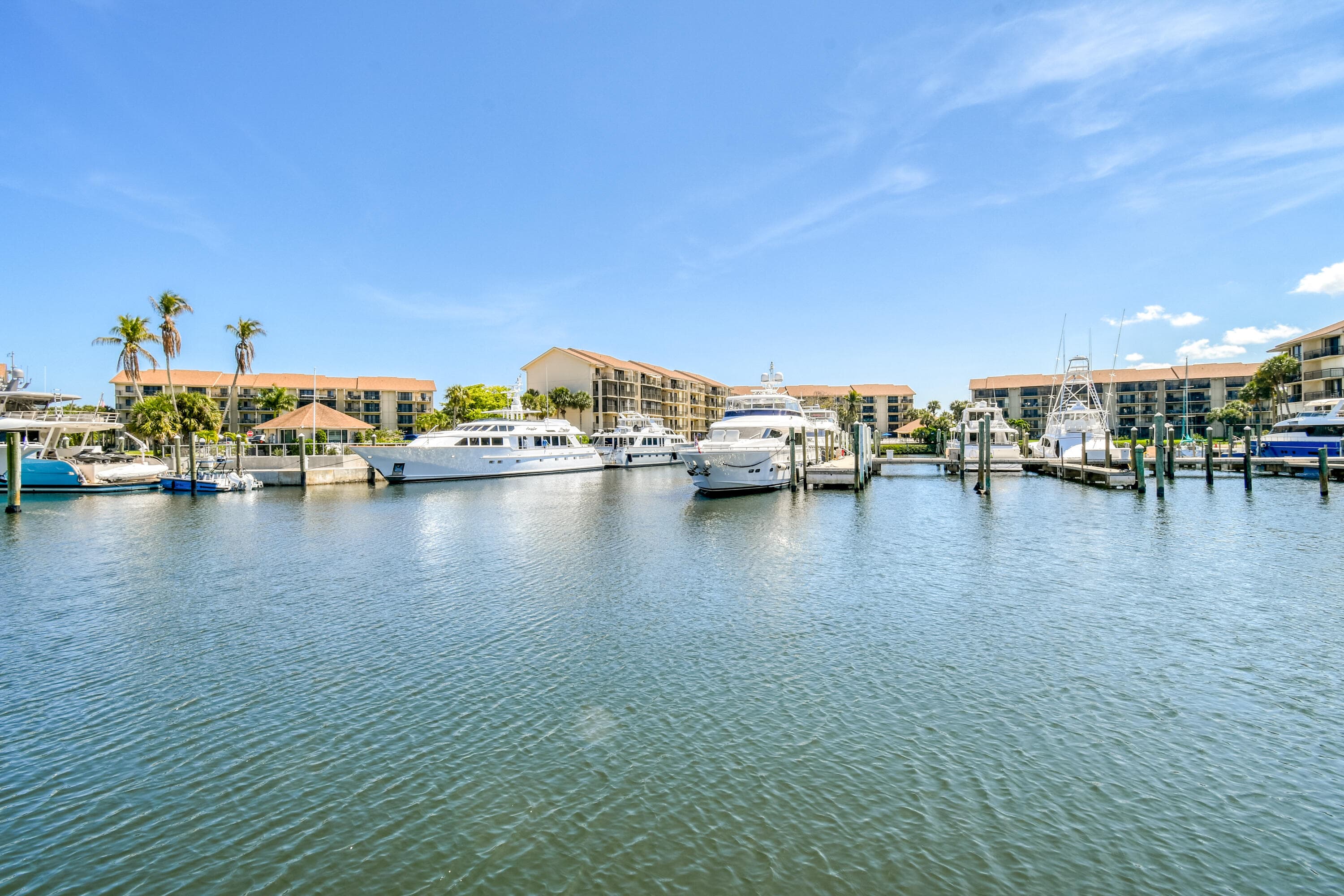 2401 Marina Isle Way 503, Jupiter, FL 33477 — photo 3 of 47