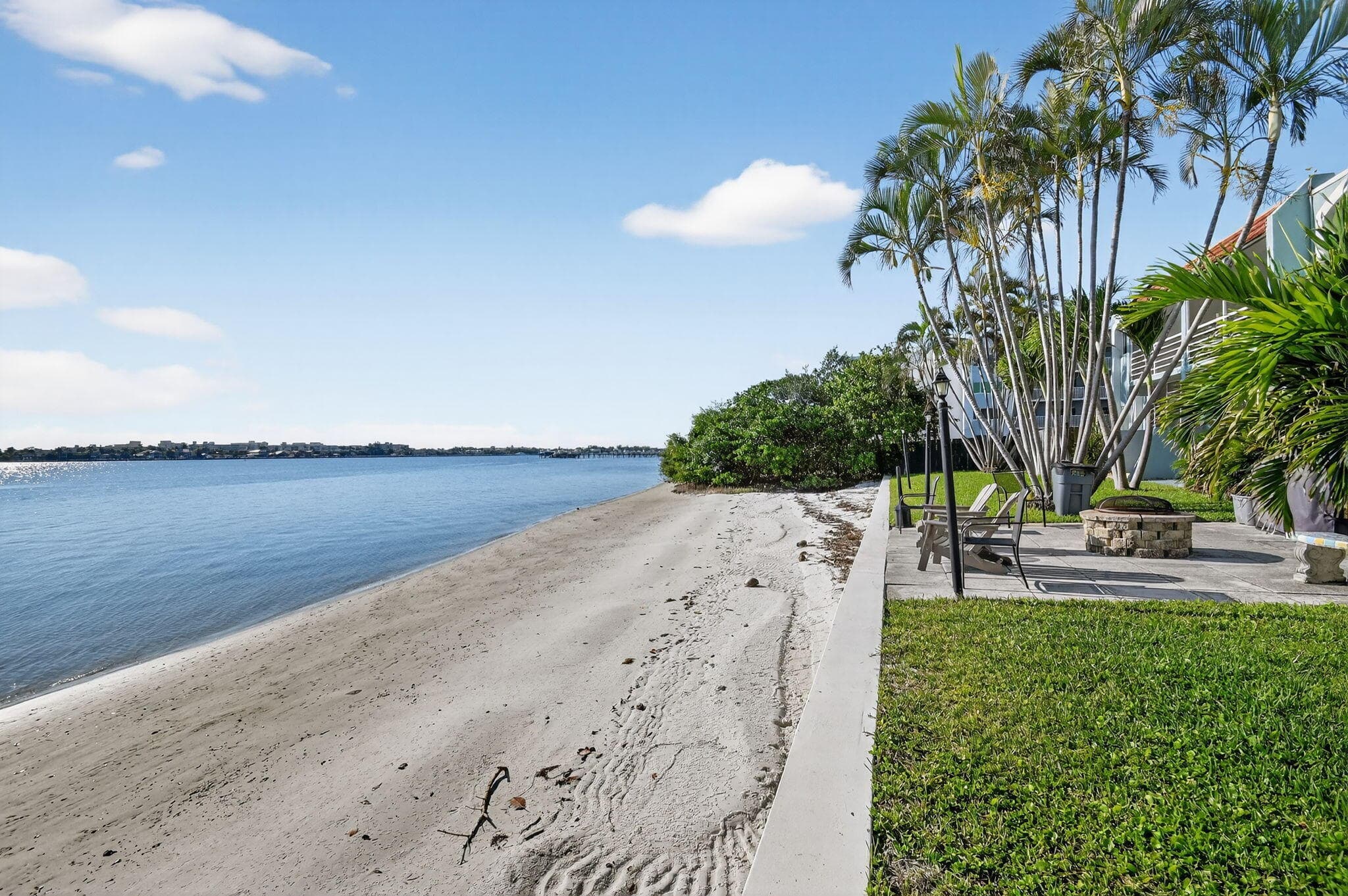 1432 S Lakeside Drive 4, Lake Worth Beach, FL 33460 — photo 46 of 61