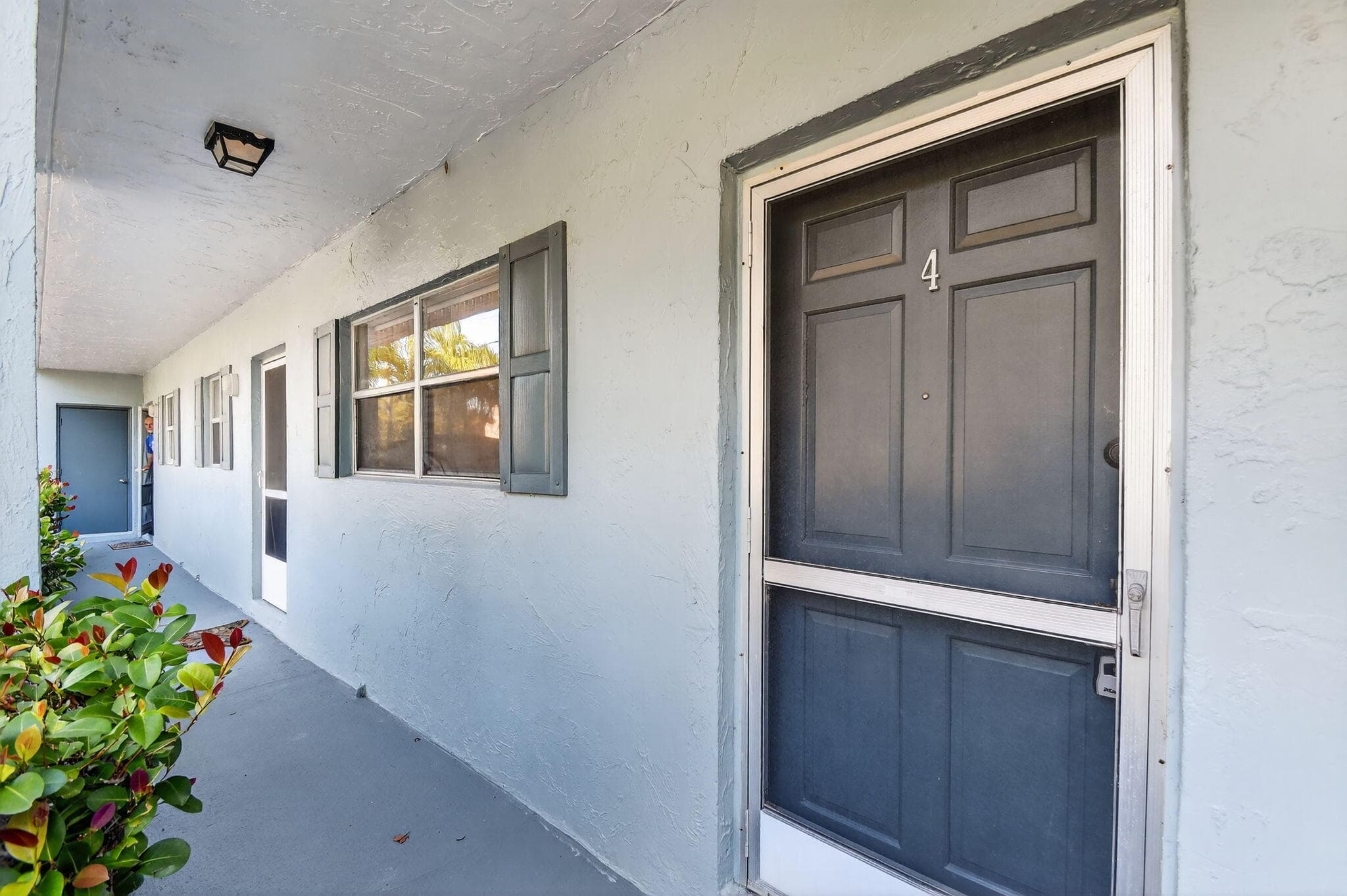 1432 S Lakeside Drive 4, Lake Worth Beach, FL 33460 — photo 10 of 61