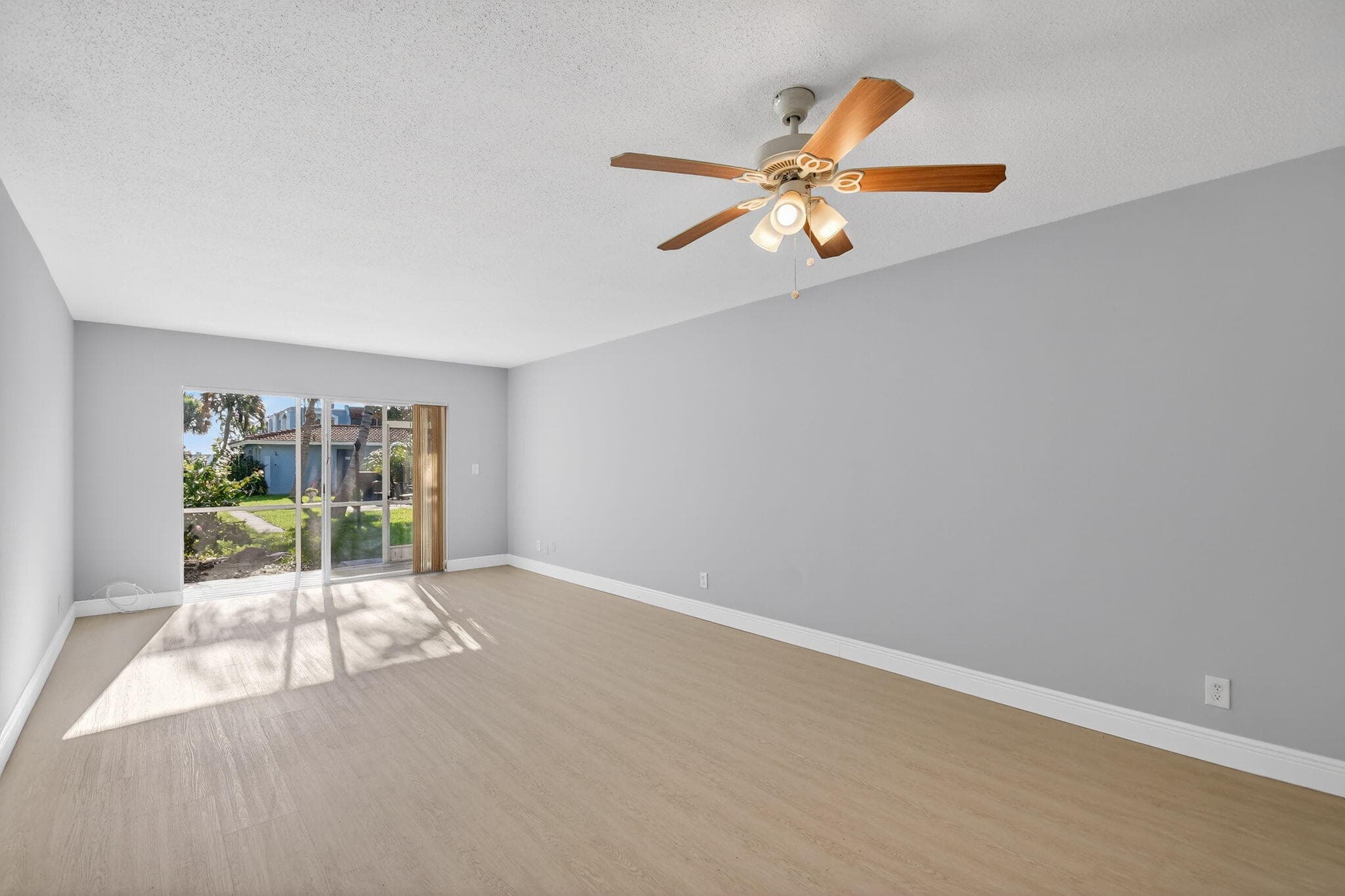 1432 S Lakeside Drive 4, Lake Worth Beach, FL 33460 — photo 17 of 61