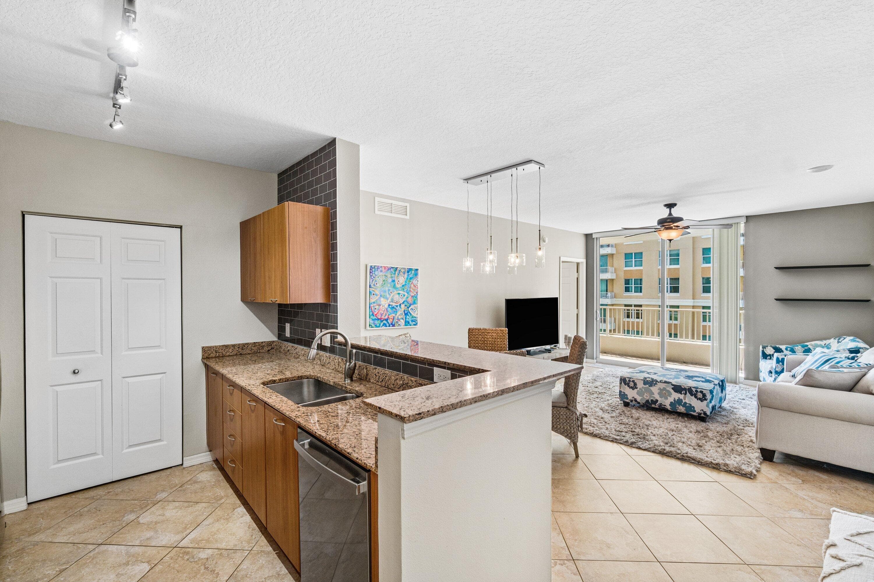 700 E Boynton Beach Boulevard 803, Boynton Beach, FL 33435 — photo 9 of 85