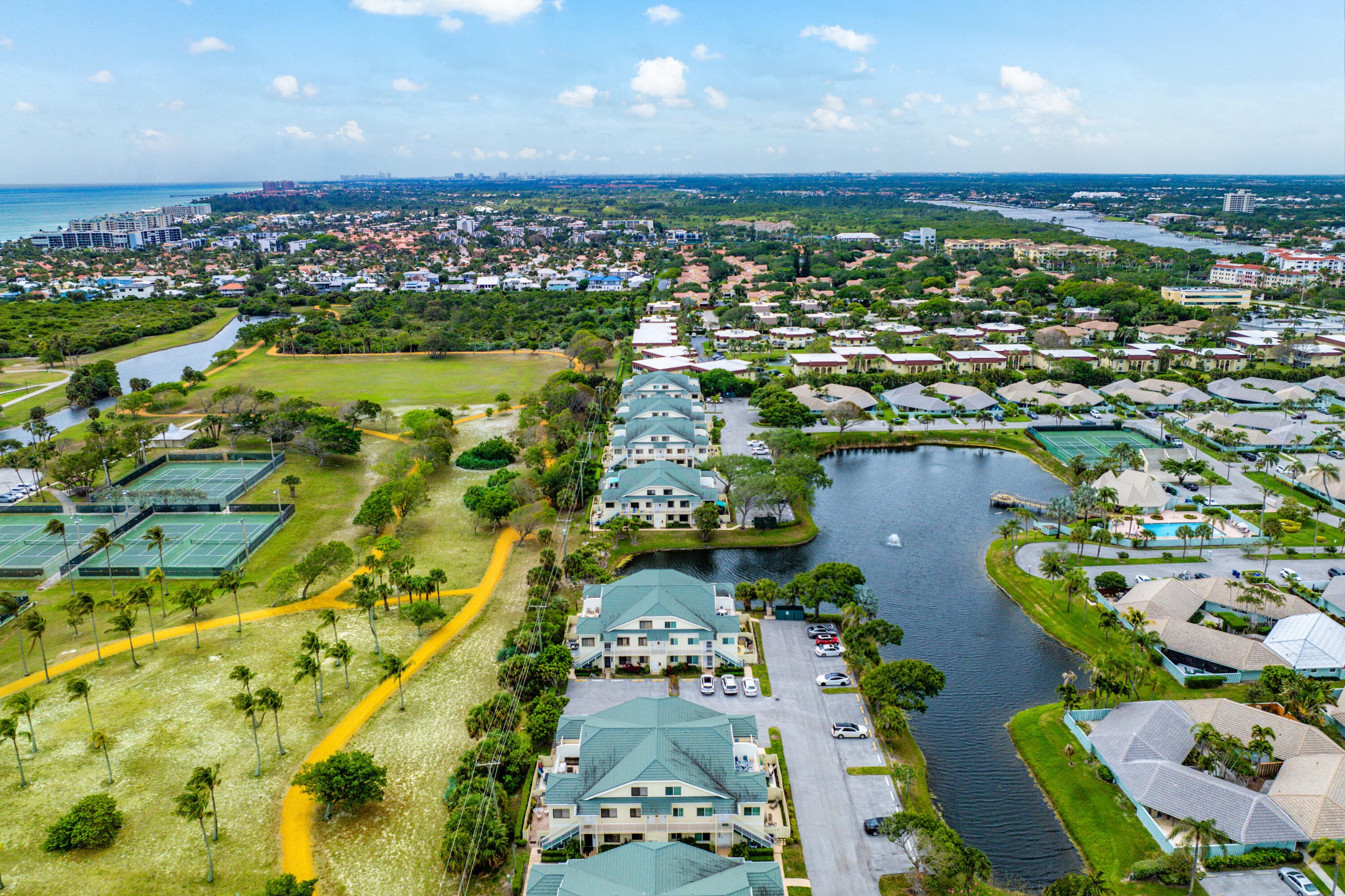 470 Bella Vista Court N, Jupiter, FL 33477 — photo 42 of 45