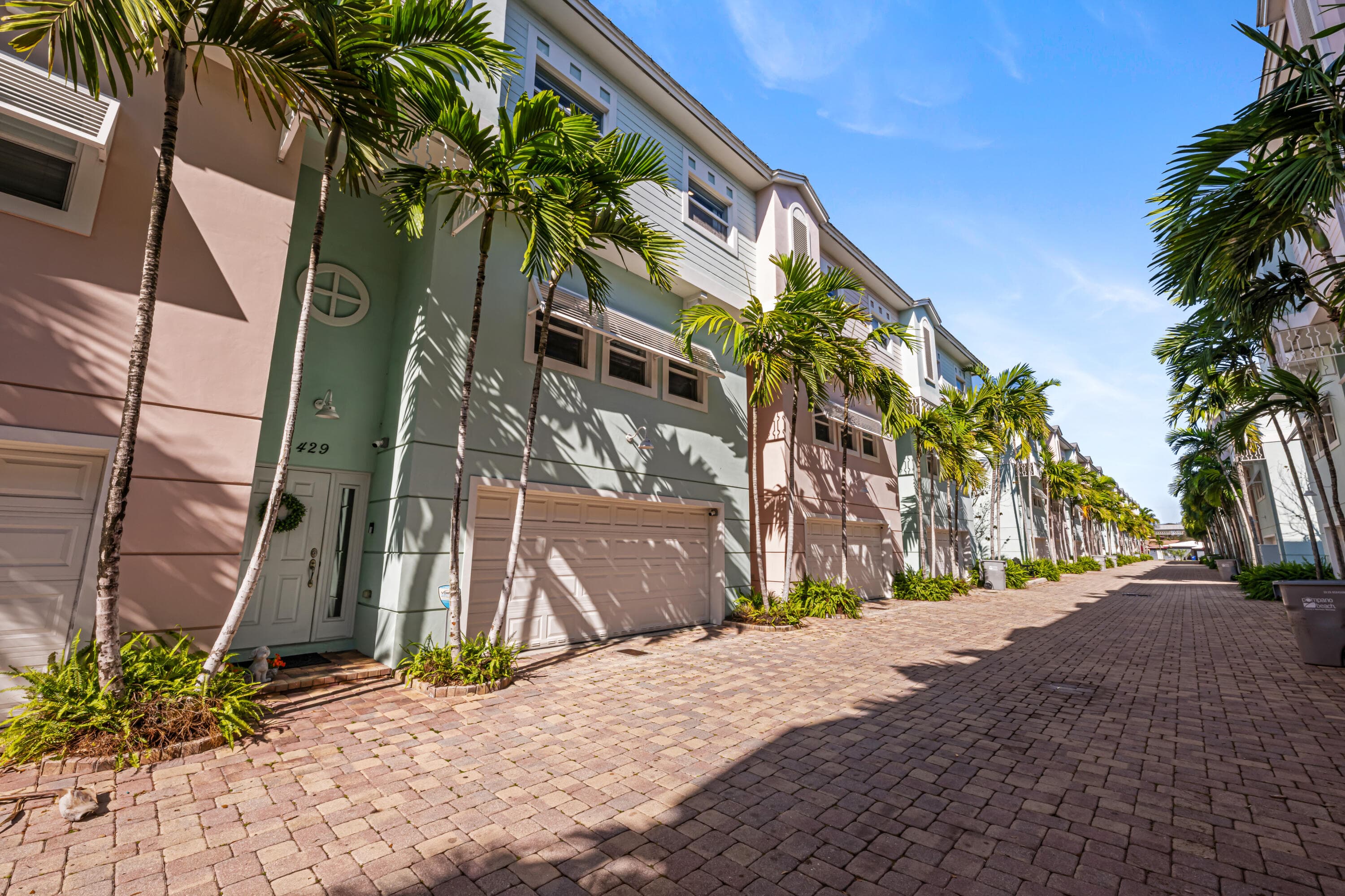 429 NE 1st Street, Pompano Beach, FL 33060 — photo 2 of 51