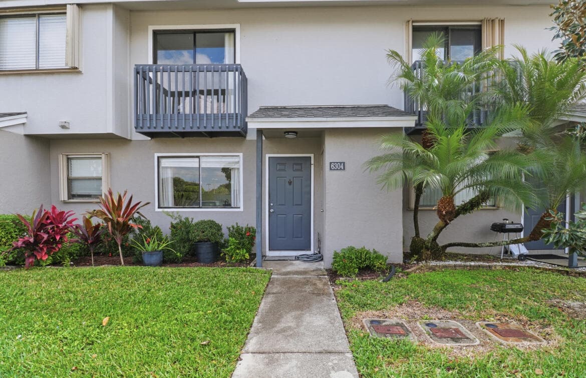 6304 Dockside Circle, Greenacres, FL 33463 — photo