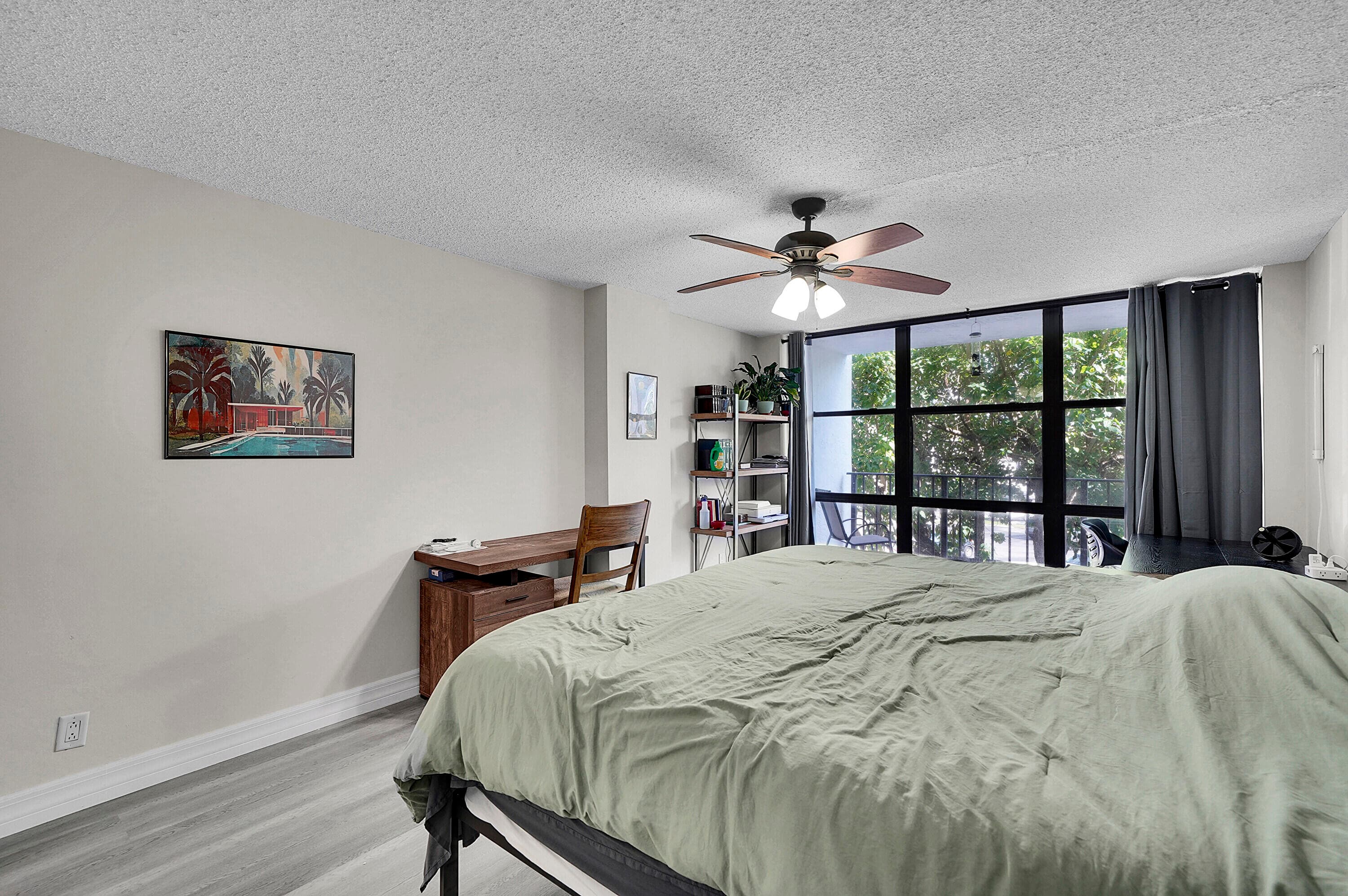 1000 Parkview Drive Unit 306, Hallandale Beach, FL 33009 — photo 28 of 46