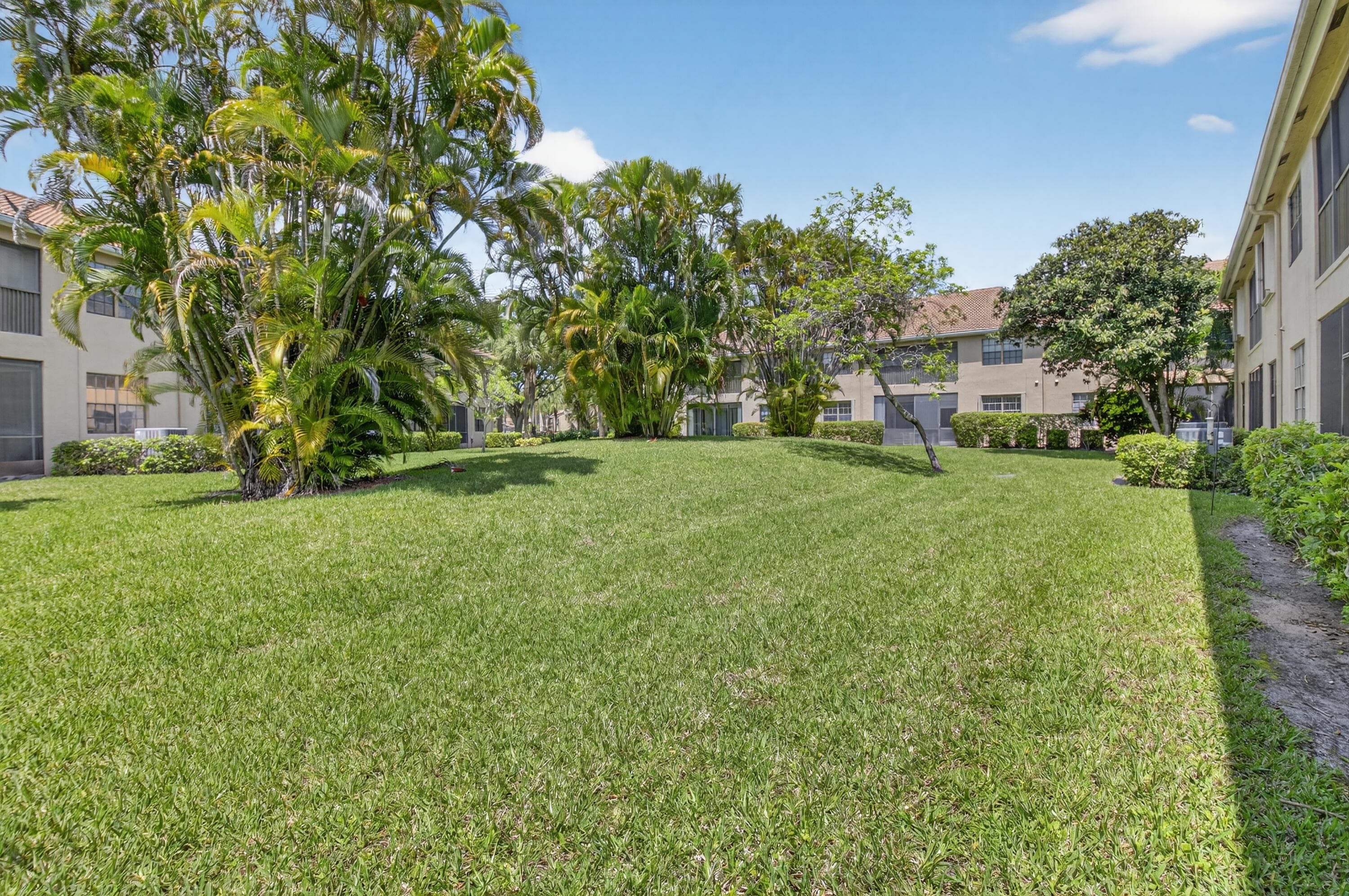 6752 Montego Bay Boulevard A, Boca Raton, FL 33433 — photo 40 of 79