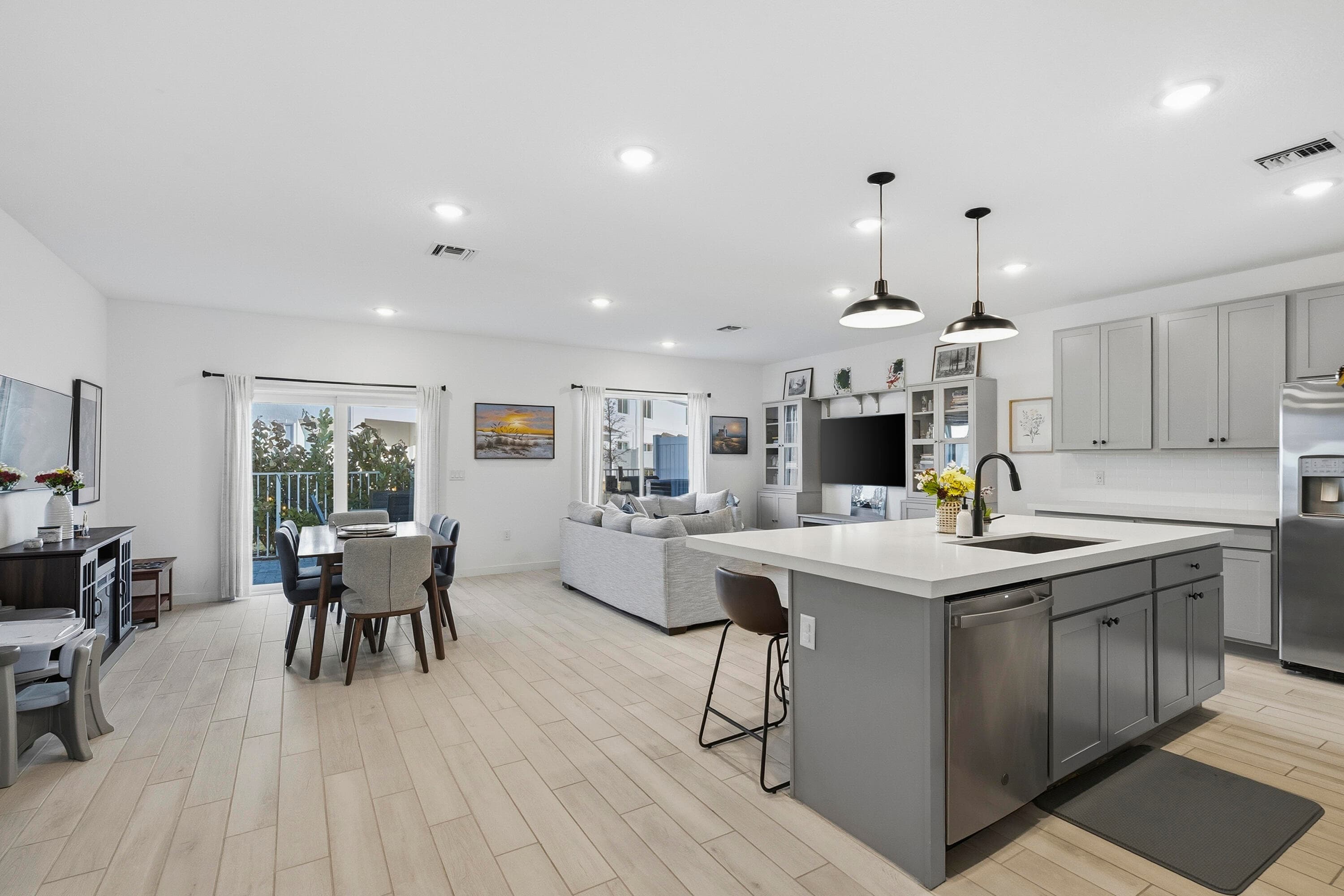 649 NE Waters Edge Lane, Port St. Lucie, FL 34983 — photo 5 of 41