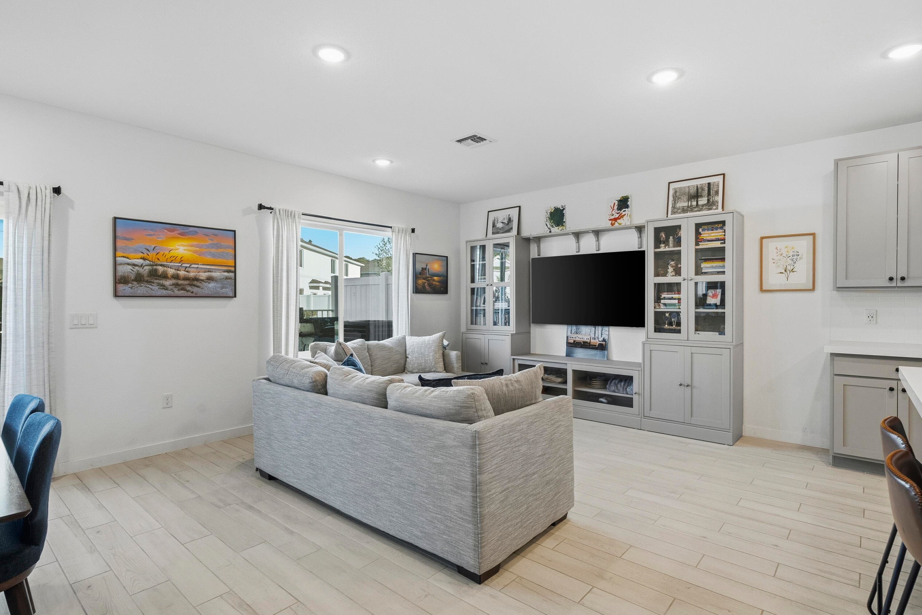 649 NE Waters Edge Lane, Port St. Lucie, FL 34983 — photo 11 of 41
