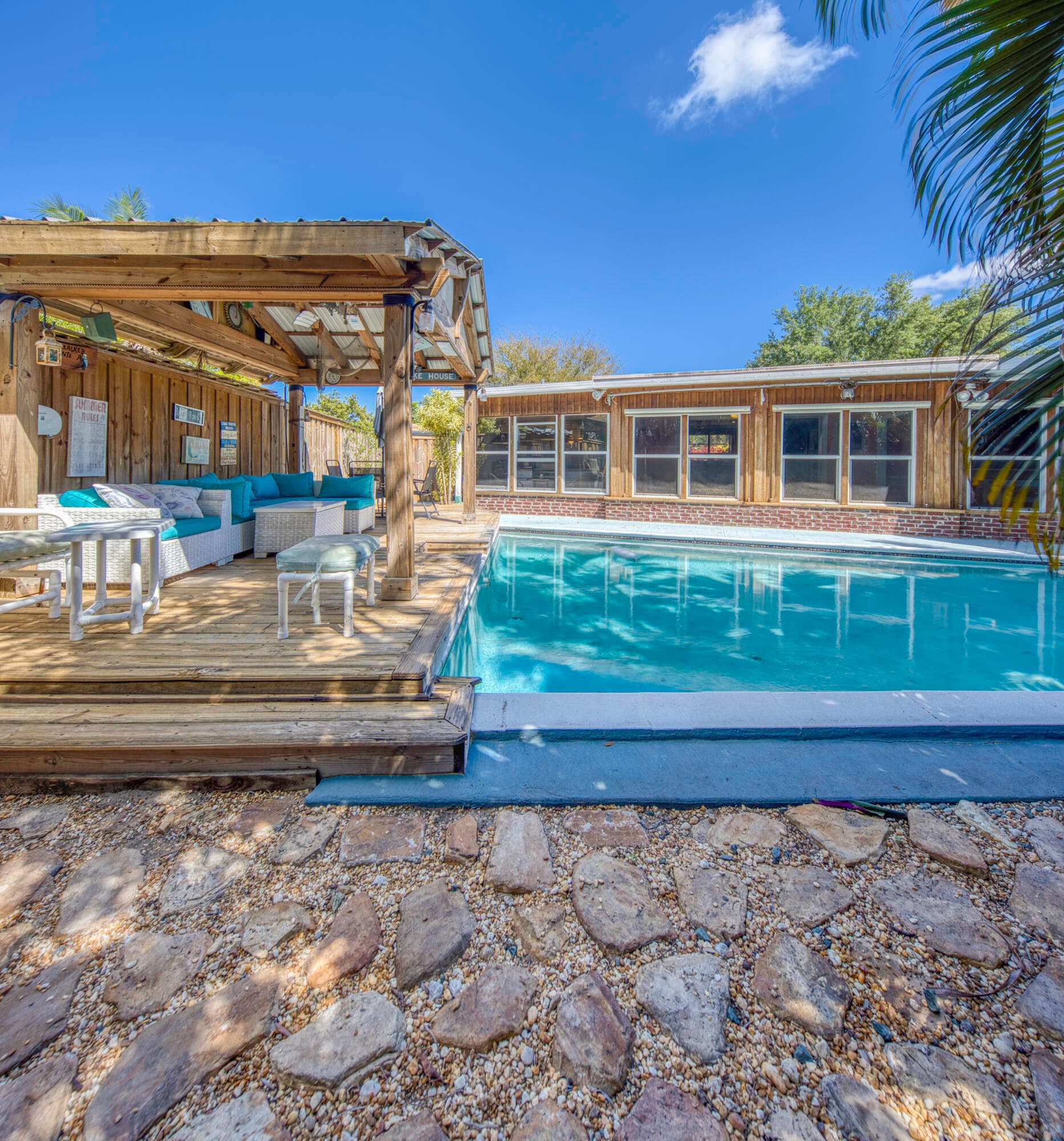 1328 Lake Victoria Drive, Lake Worth Beach, FL 33461 — photo 18 of 51