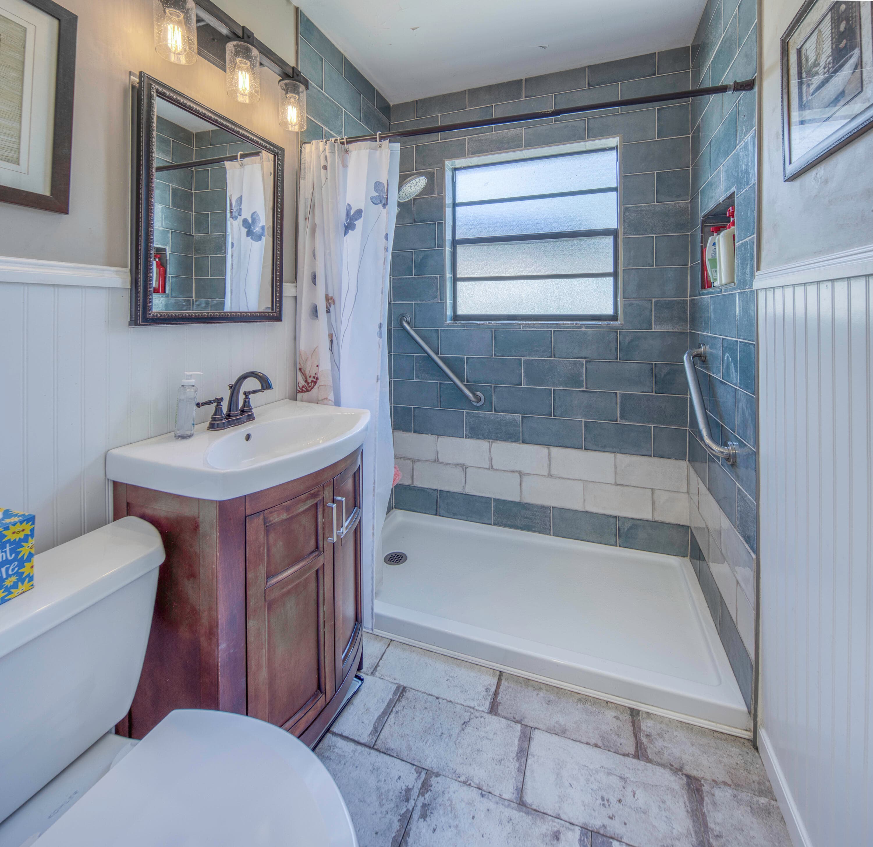1328 Lake Victoria Drive, Lake Worth Beach, FL 33461 — photo 16 of 51