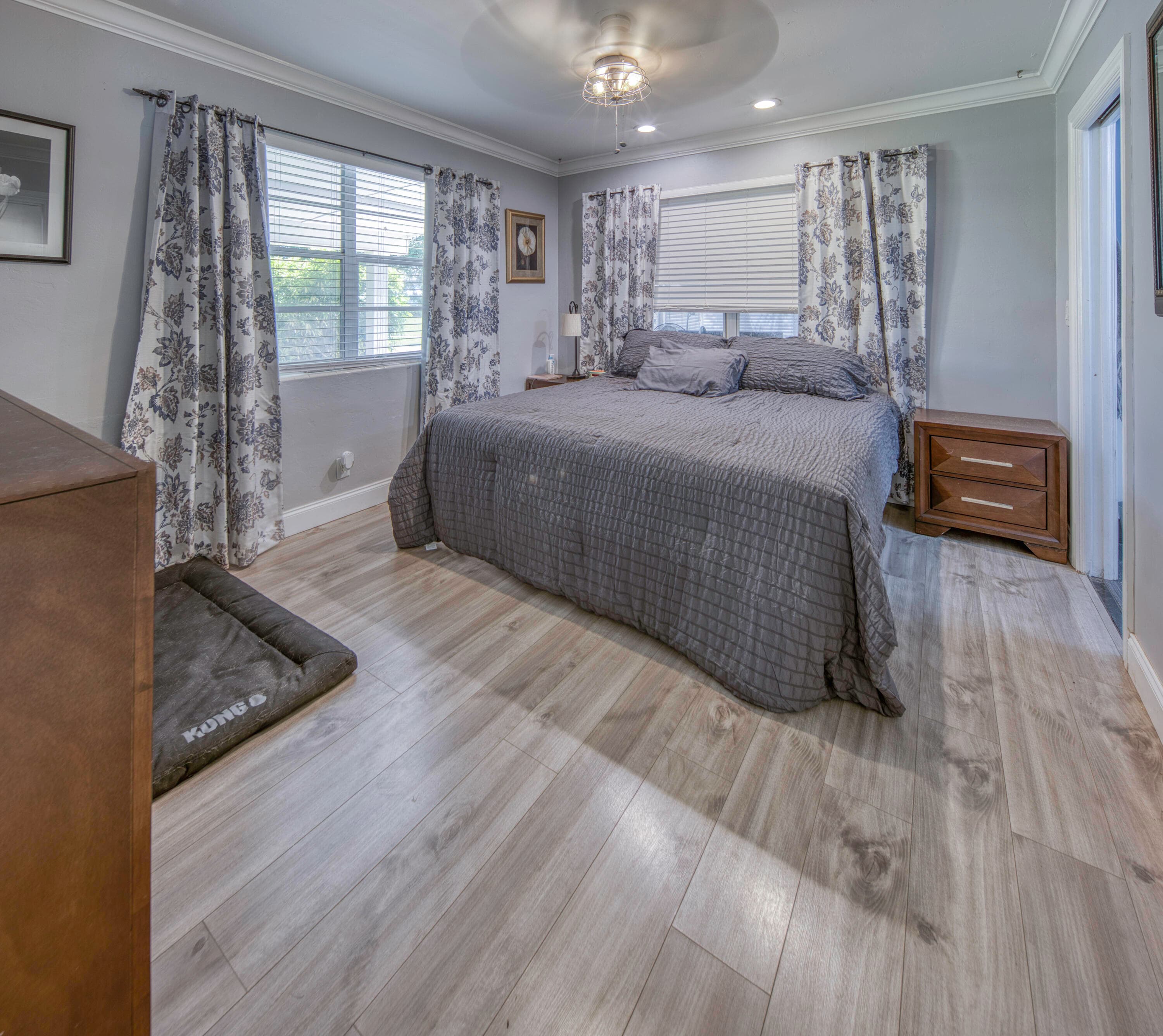 1328 Lake Victoria Drive, Lake Worth Beach, FL 33461 — photo 14 of 51