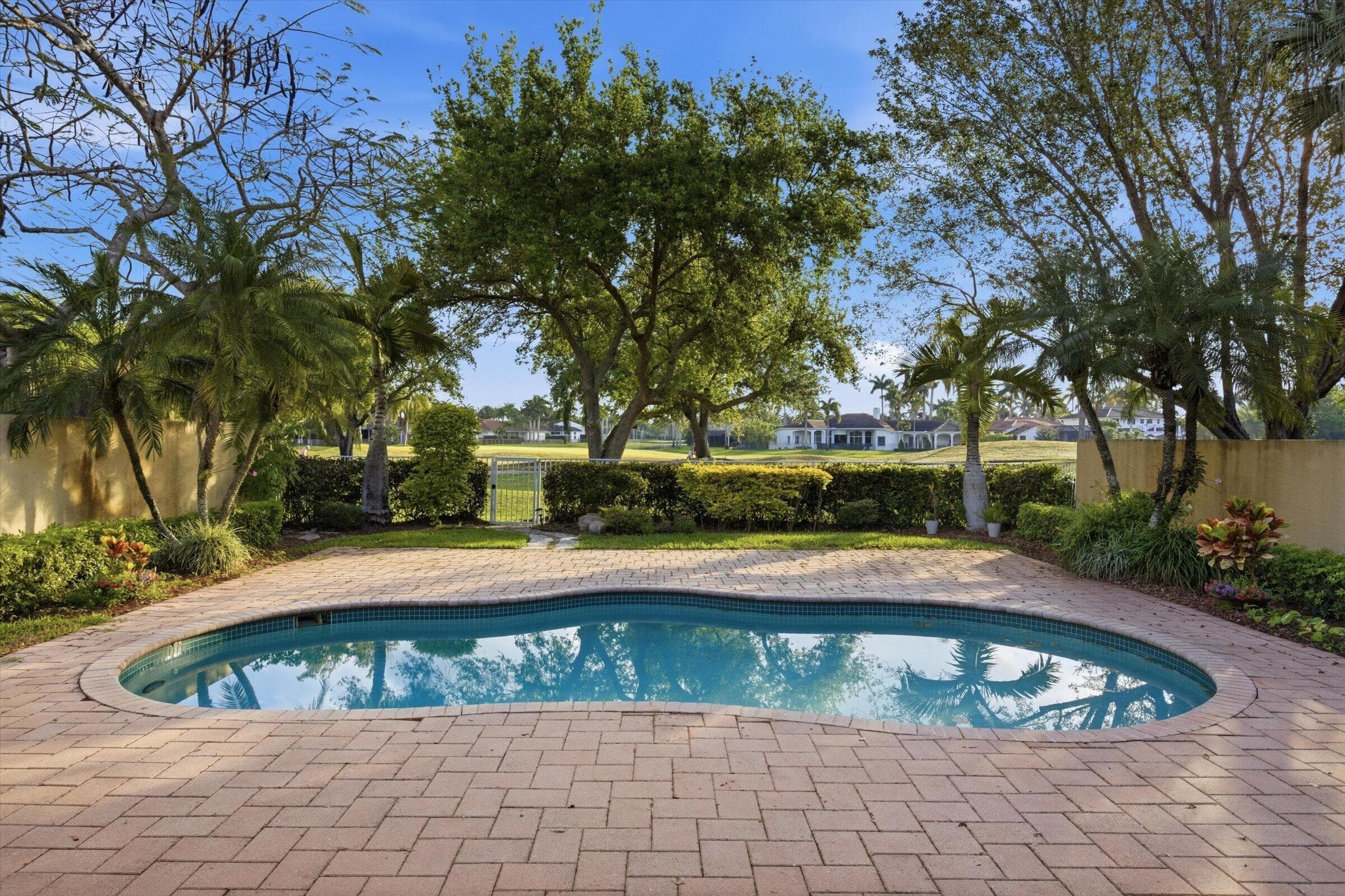2466 Bay Isle Court, Weston, FL 33327 — photo 4 of 47