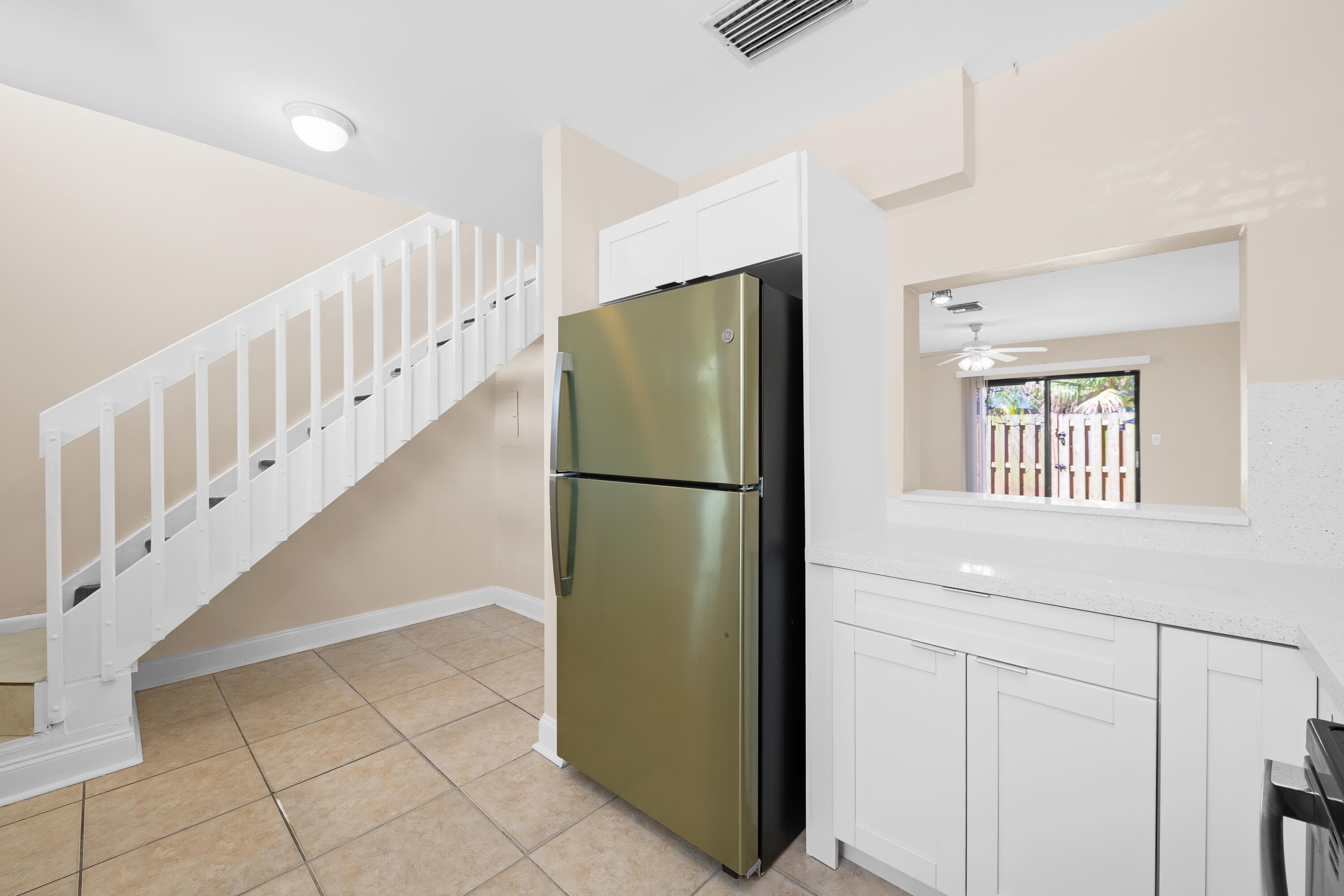 3281 E Golf Boulevard 4, Pompano Beach, FL 33064 — photo 10 of 23