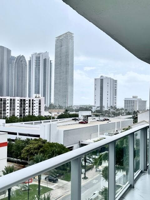 330 Sunny Isles Boulevard 5-703, Sunny Isles Beach, FL 33160 — photo 7 of 14