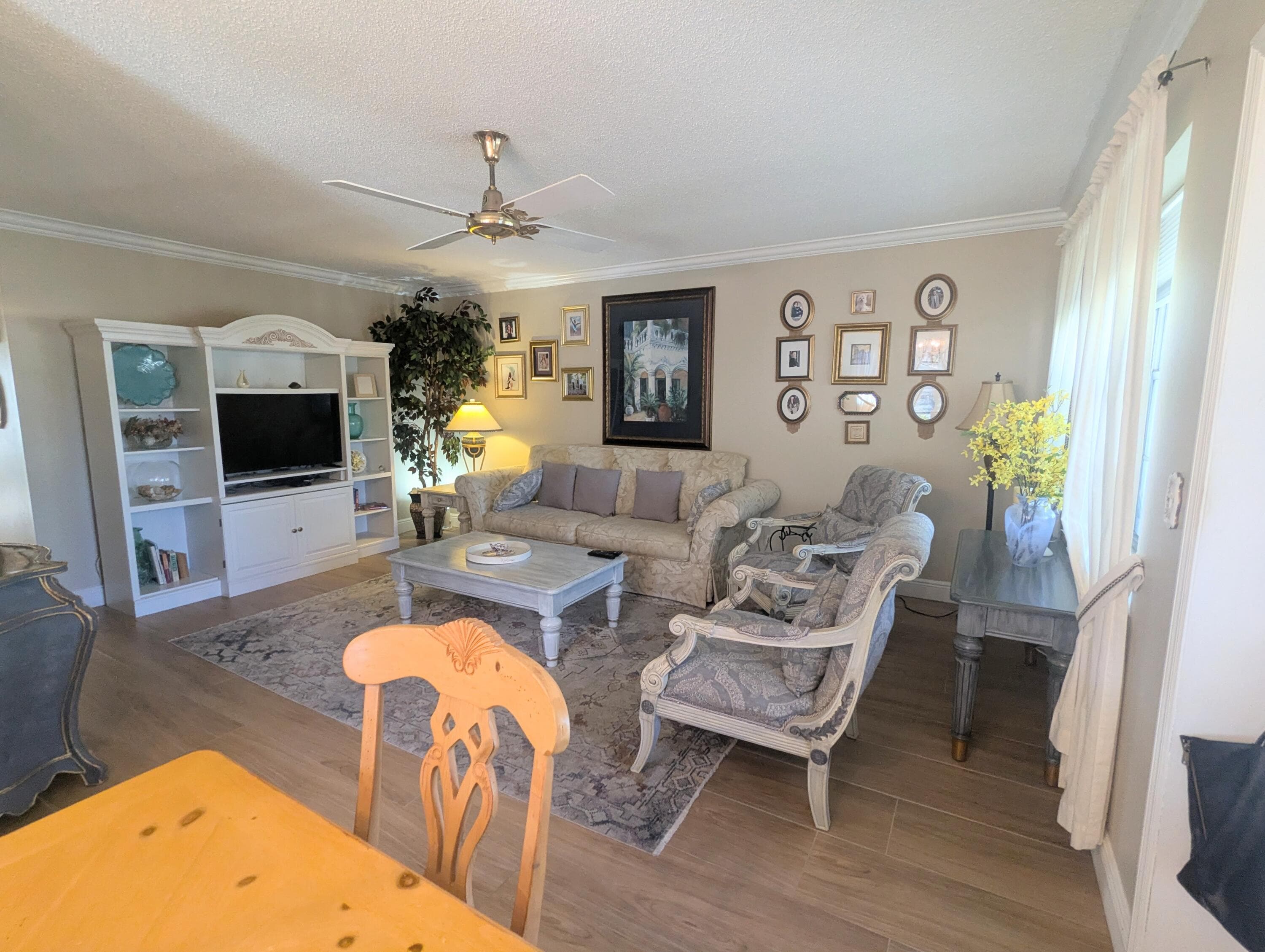 69 Andover C, West Palm Beach, FL 33417 — photo 4 of 34