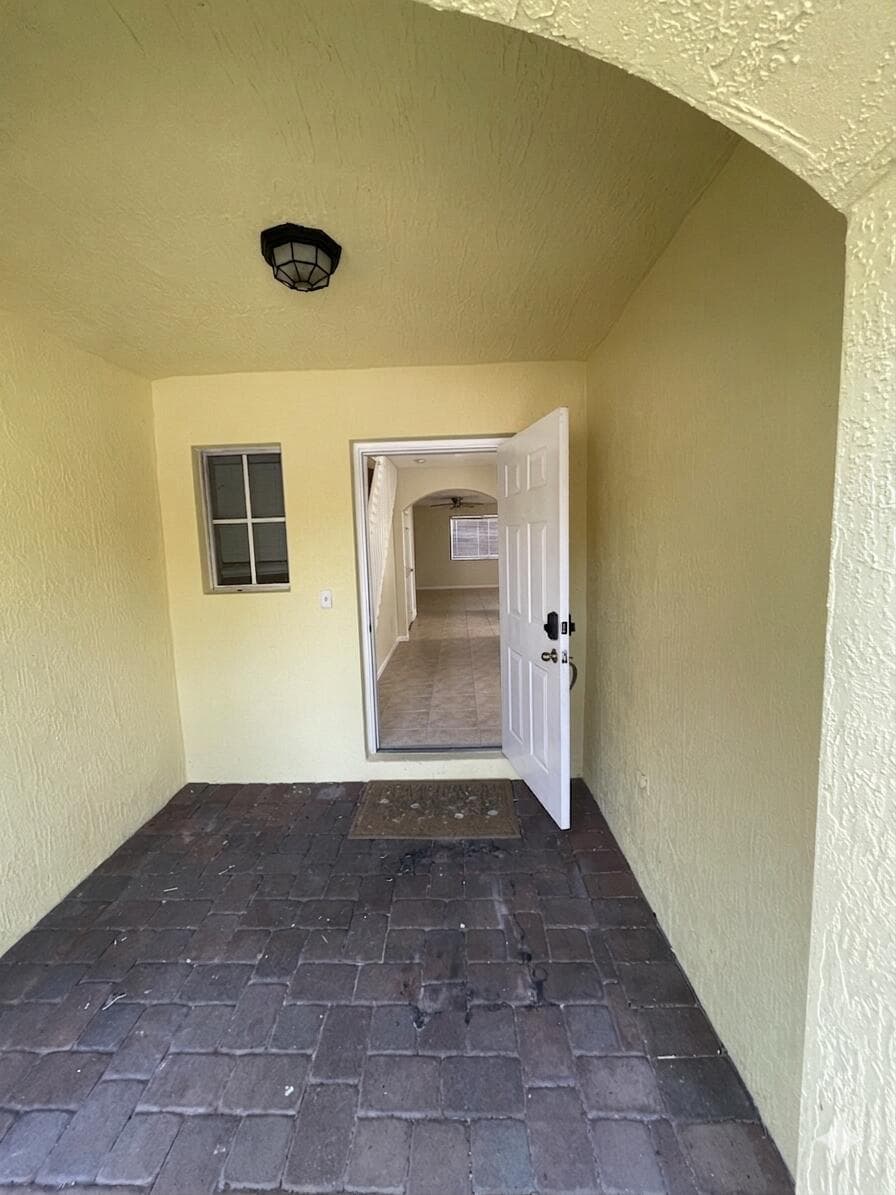 1146 Imperial Lake Road, Lake Belvedere Estates, FL 33413 — photo 2 of 20
