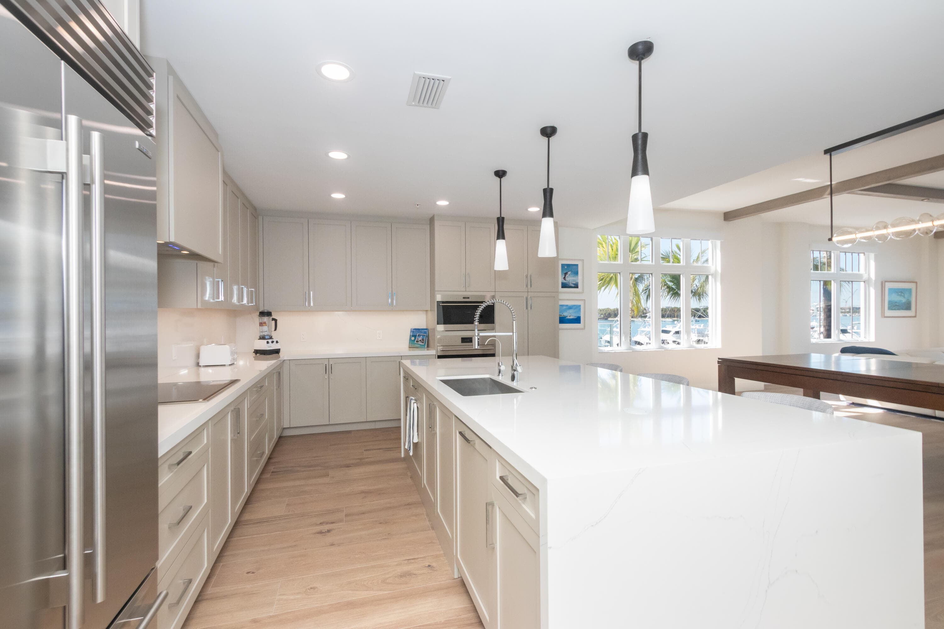 184 Lake Drive 3201, Palm Beach Shores, FL 33404 — photo 12 of 33