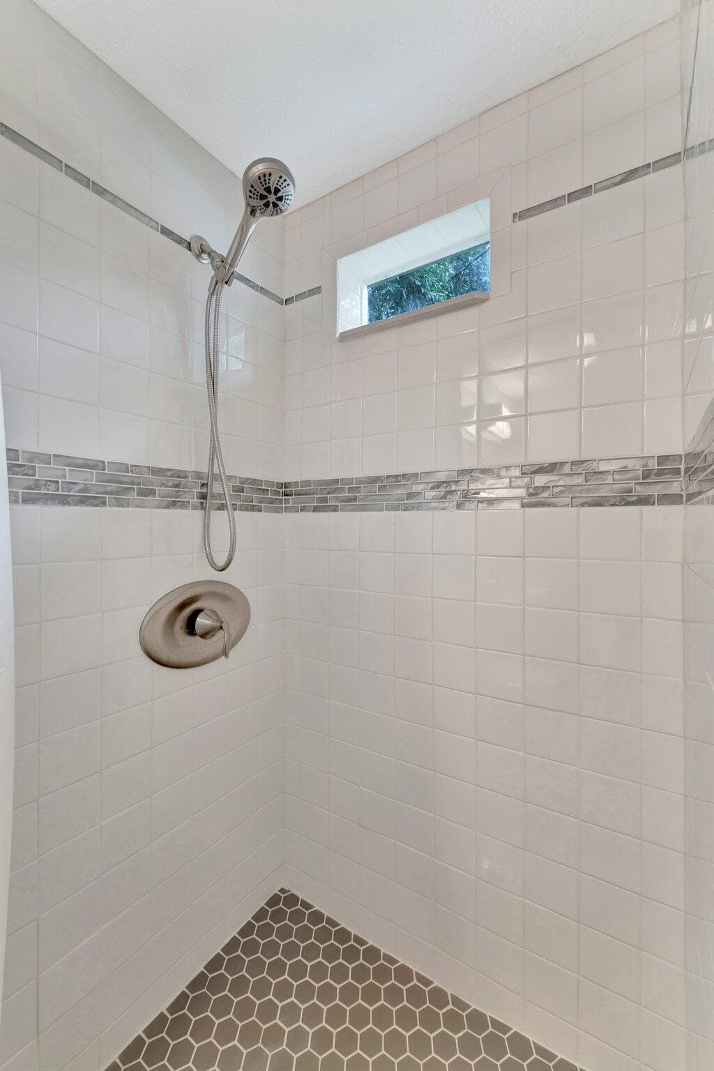 1555 Shirley Place, Largo, FL 33770 — photo 39 of 51