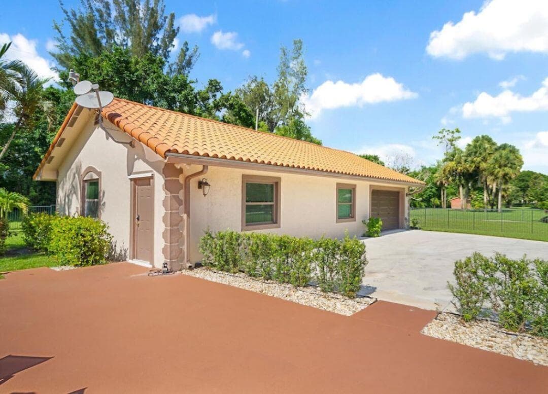 14870 Horseshoe Trace, Wellington, FL 33414 — photo 2 of 13